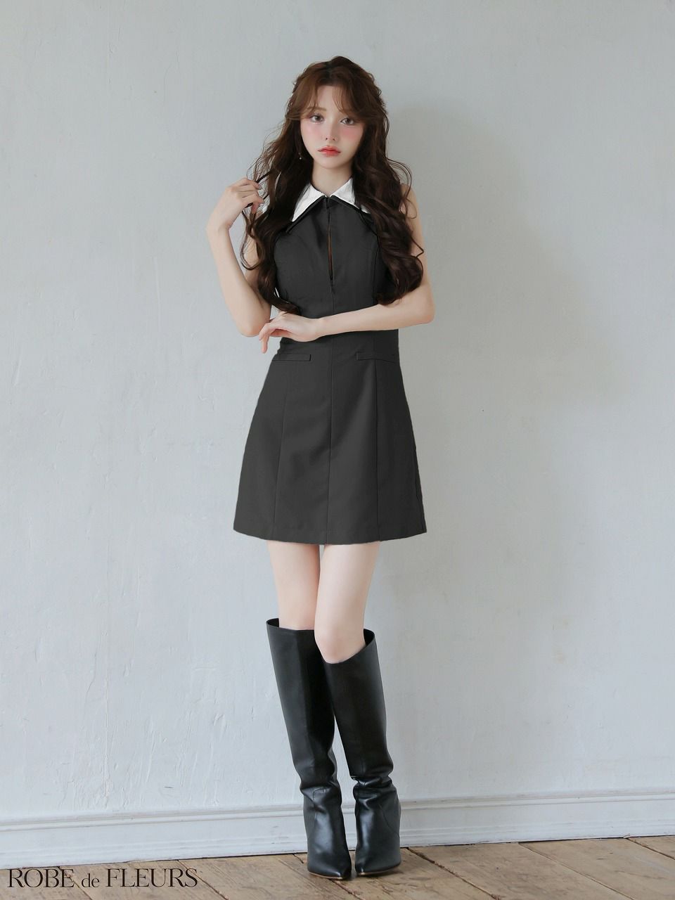 ROBE de FLEURS ローブドフルール 【XS～Lサイズあり】襟付きノースリーブタイトミニキャバドレス fm4228