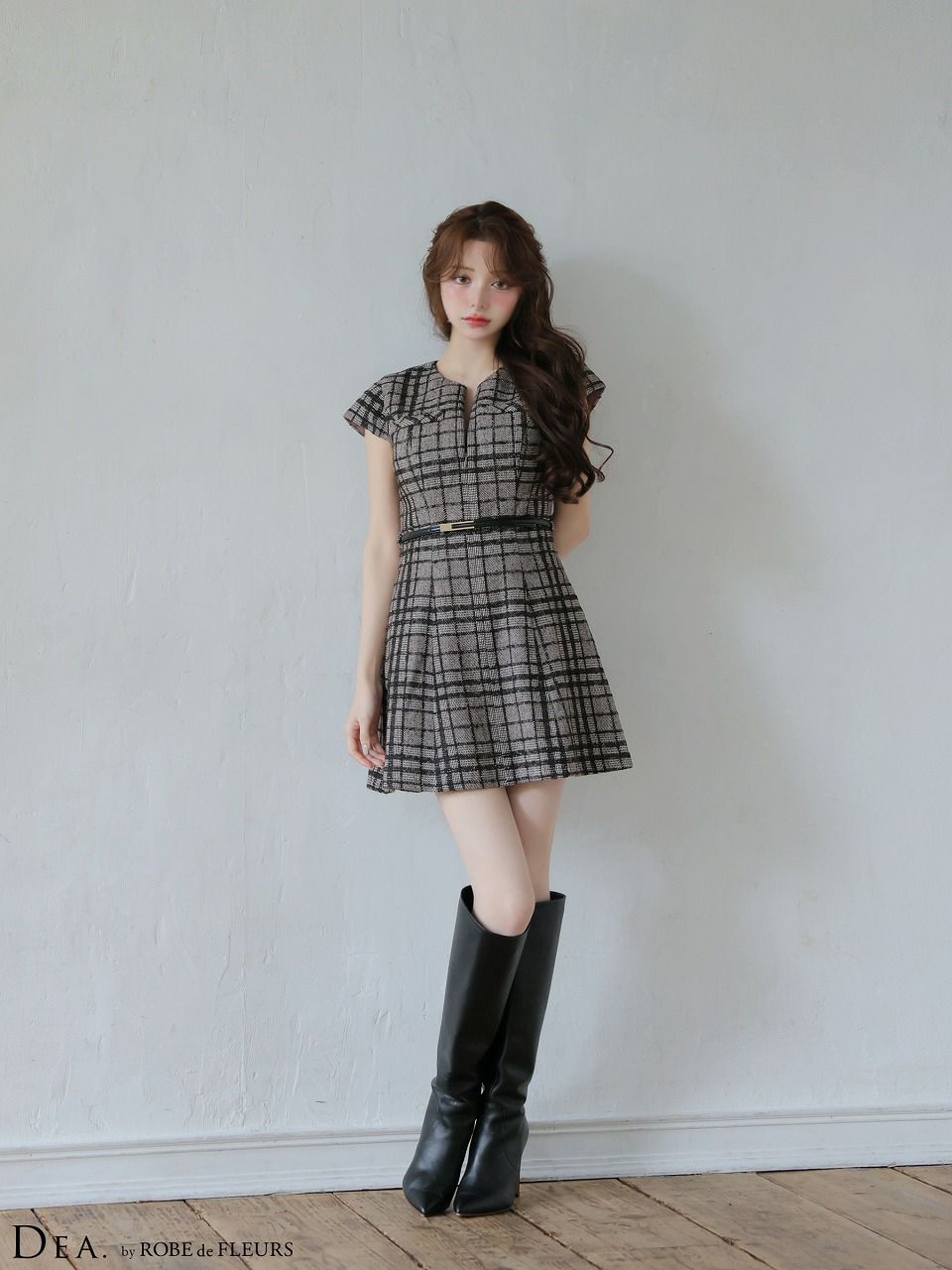 DEA. ディア バイ ローブドフルール 【XS～Lサイズあり】 チェックツイード袖付きプリーツスカートミニキャバドレス de4330