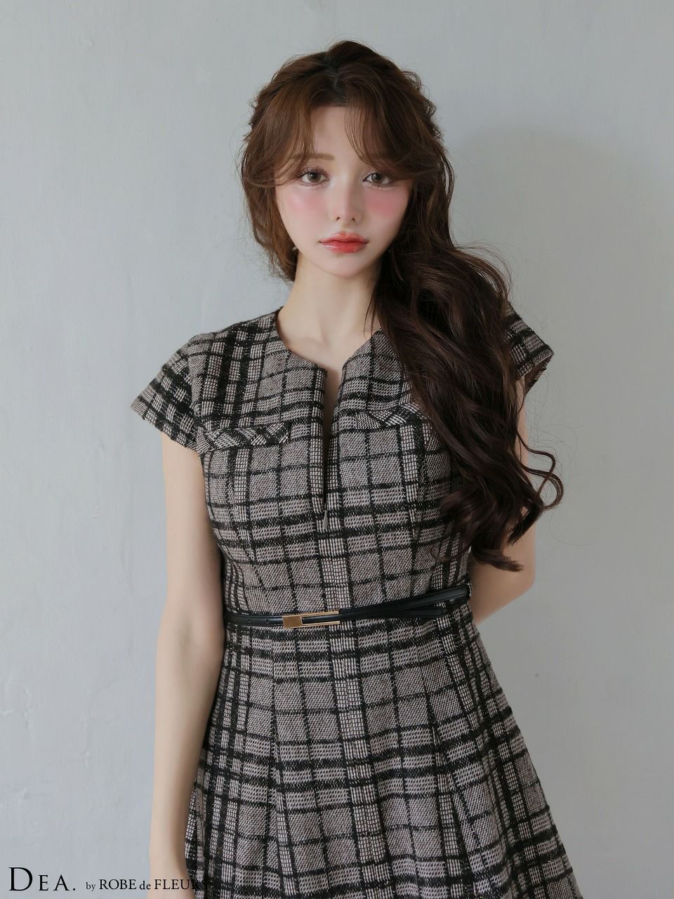 DEA. ディア バイ ローブドフルール 【XS～Lサイズあり】 チェックツイード袖付きプリーツスカートミニキャバドレス de4330