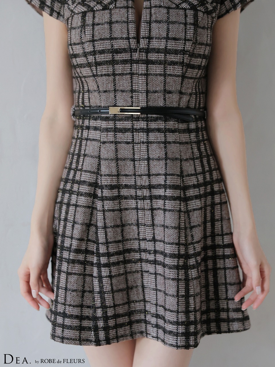 DEA. ディア バイ ローブドフルール 【XS～Lサイズあり】 チェックツイード袖付きプリーツスカートミニキャバドレス de4330