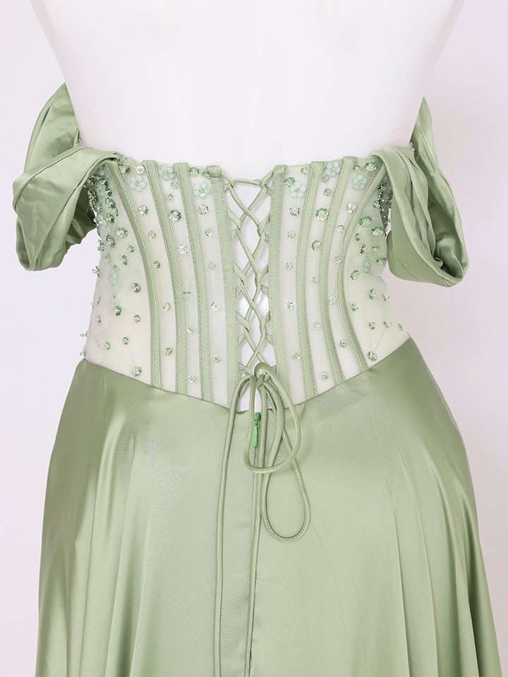 vanityME.couture. バニティミークチュール 一条響ちゃん 着用 オフショル サテン ビジュー コルセット スリット入り  ロングドレス バースデードレス セージ vctr-l-cd297