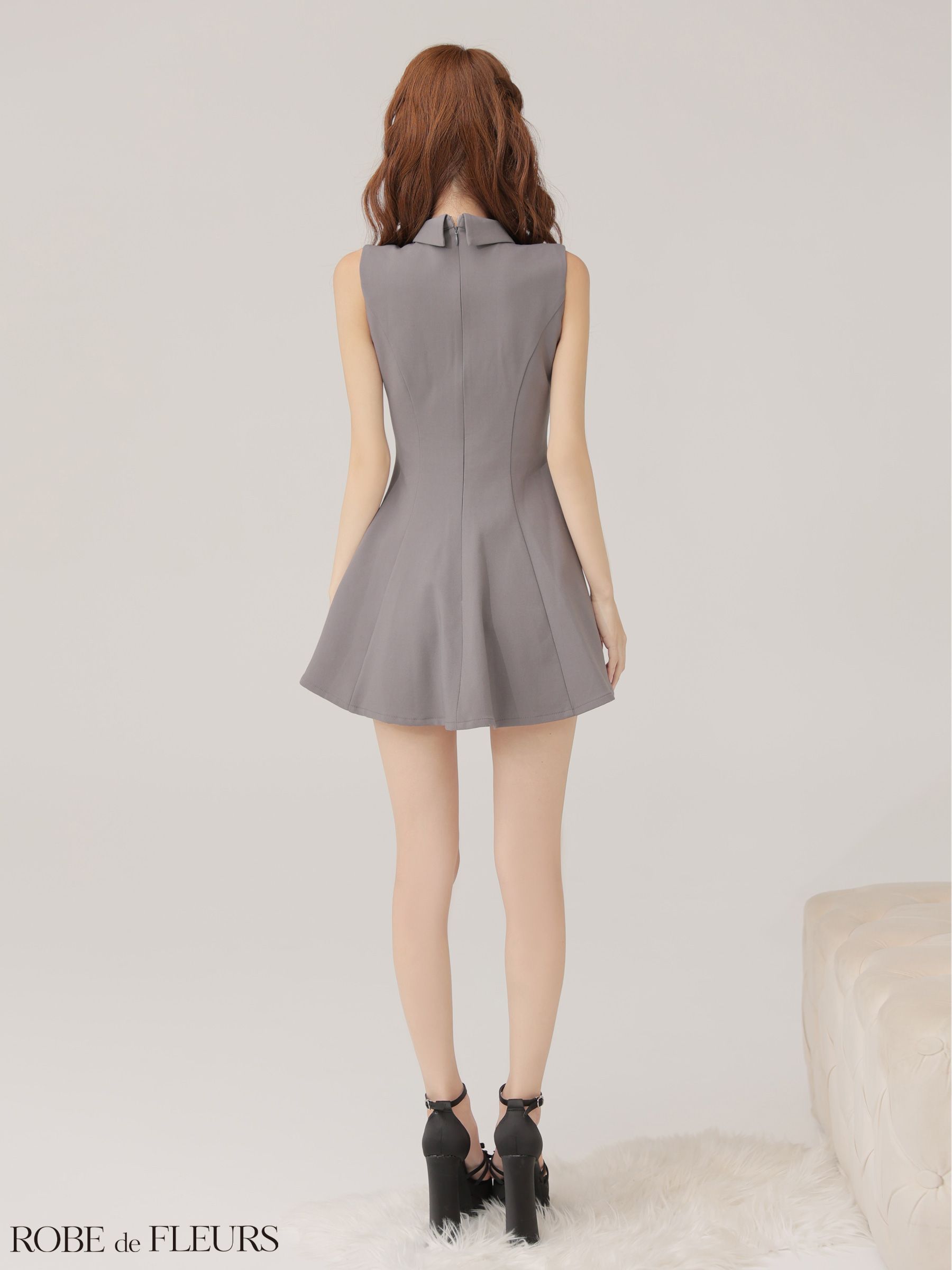 ROBE de FLEURS ローブドフルール 【XS～Lサイズあり】襟付きノースリーブフレアミニキャバドレス fm4156-c