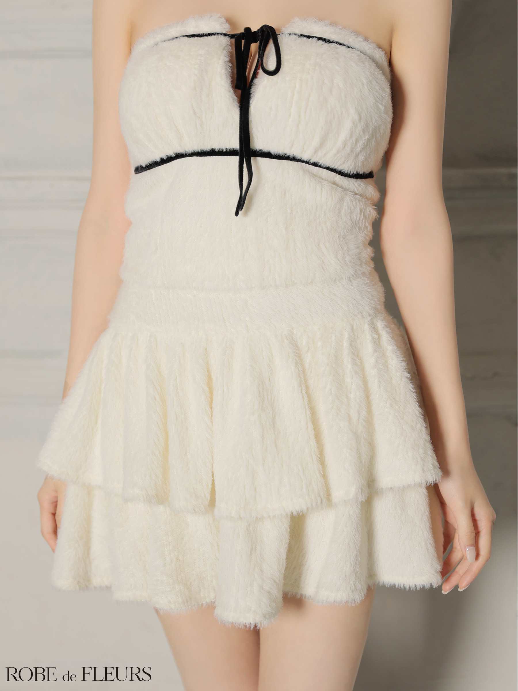 ROBE de FLEURS ローブドフルール 【XSサイズあり】 リボンフリルスカートフレアベアミニキャバドレス fm4600-c