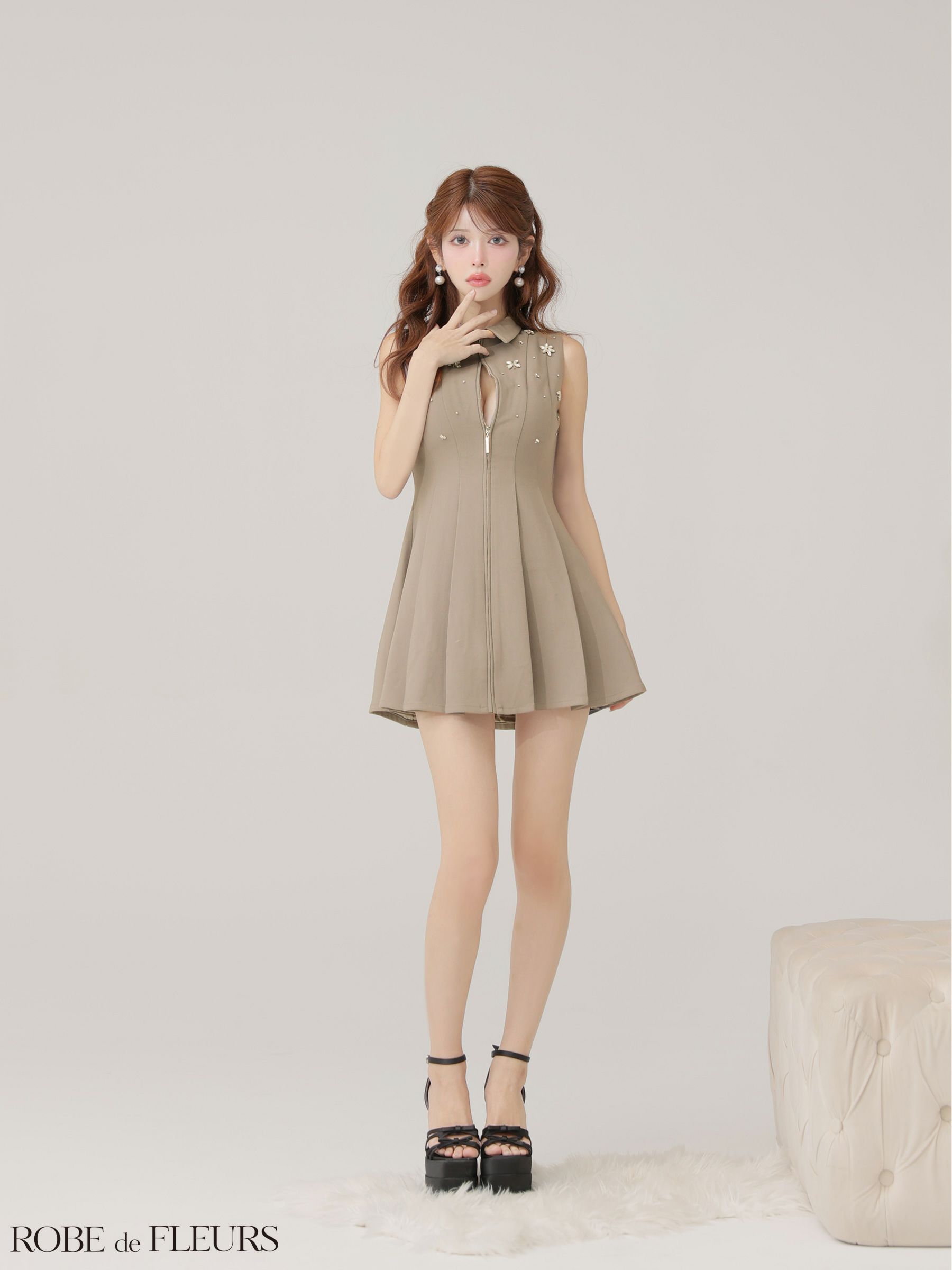 ROBE de FLEURS ローブドフルール 【XS～Lサイズあり】襟付き