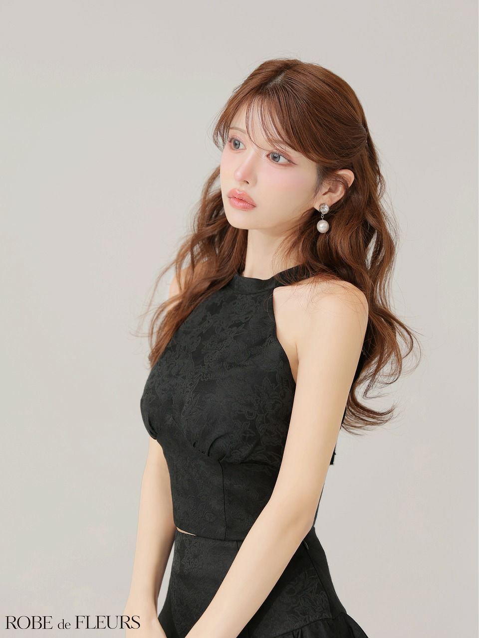 ROBE de FLEURS ローブドフルール 【XSサイズあり】ジャガードホルターネックフレアミニキャバドレス fm4624