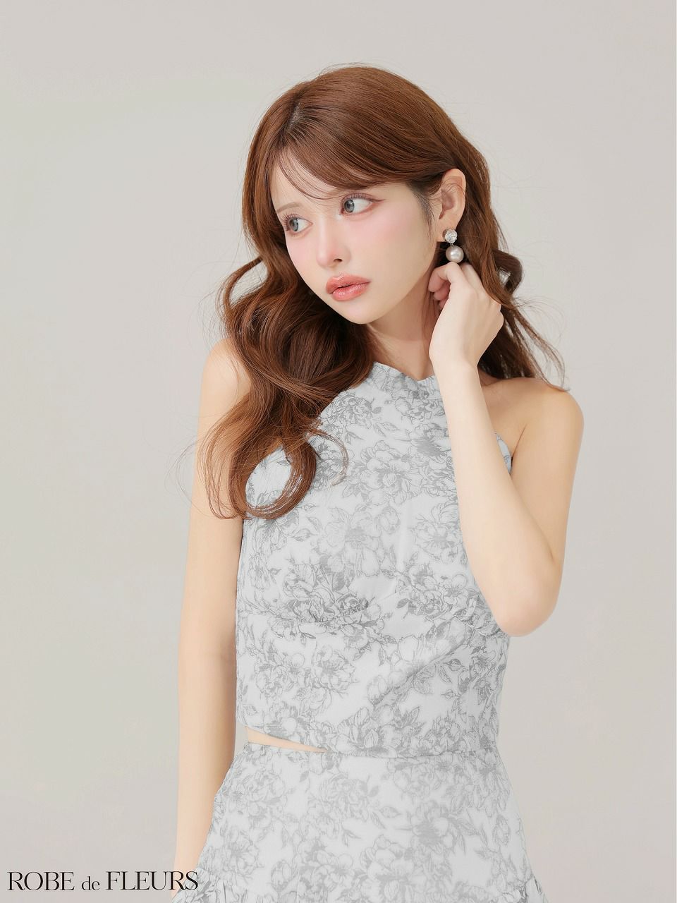 ROBE de FLEURS ローブドフルール 【XSサイズあり】ジャガードホルターネックフレアミニキャバドレス fm4624