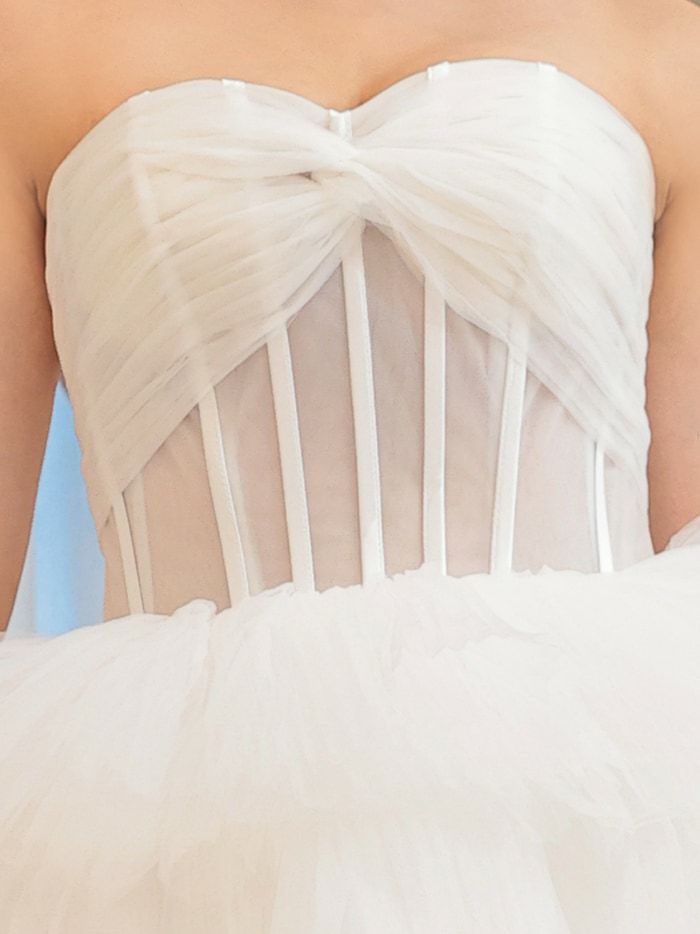 vanityME.couture. バニティミークチュール 4段チュールスカート コルセットライン プリンセス 姫  ロングドレス ホワイト vctr-t-2420-4