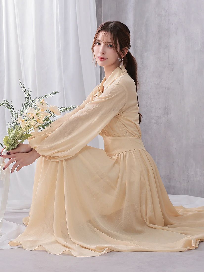 Veautt ヴュート ロングスリーブウエストマーク襟付きフレアミディアムドレス vt082532