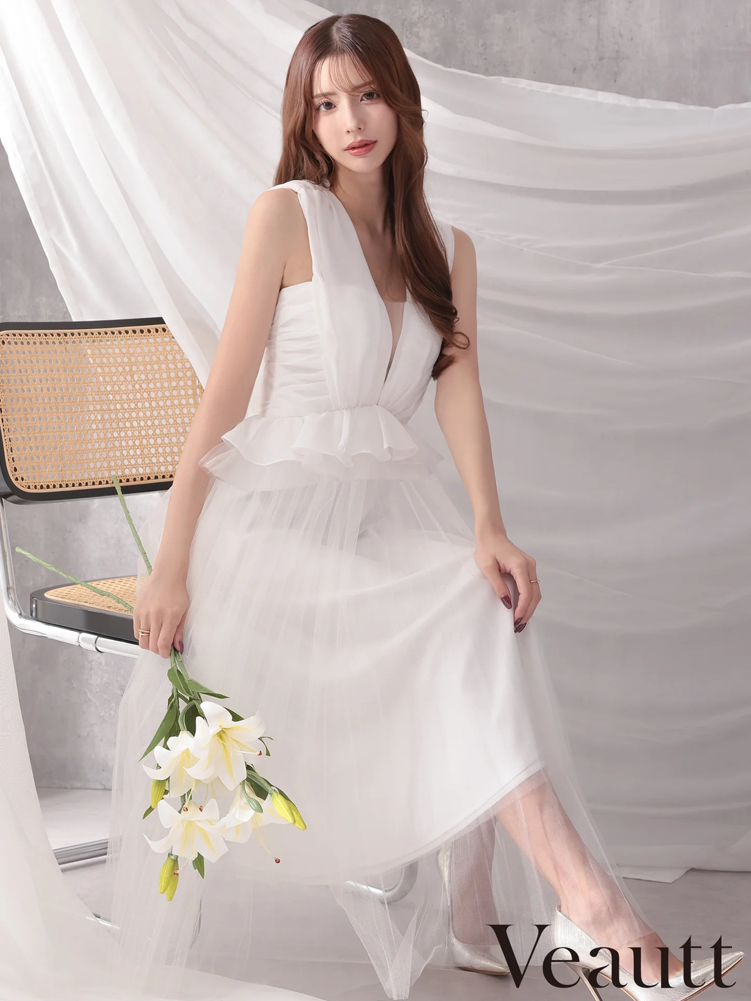 Veautt ヴュート ノースリーブウエストフリルペプラムデザインチュールシフォンロングフレアミディアムドレス  vt082531