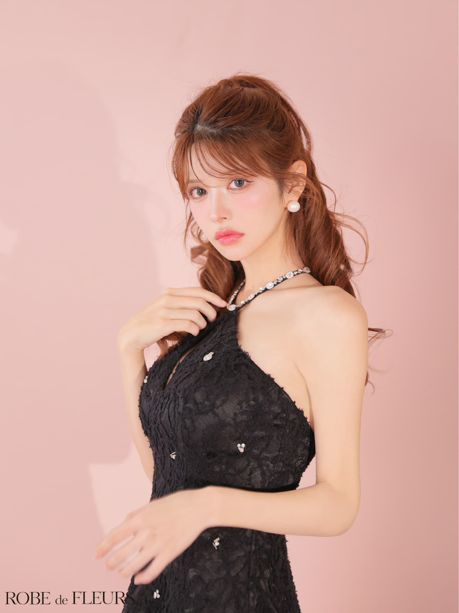 ROBE de FLEURS ローブドフルール 【XSサイズあり】 フラワーレースホルターネックティアードフレアミニキャバドレス fm4339-c