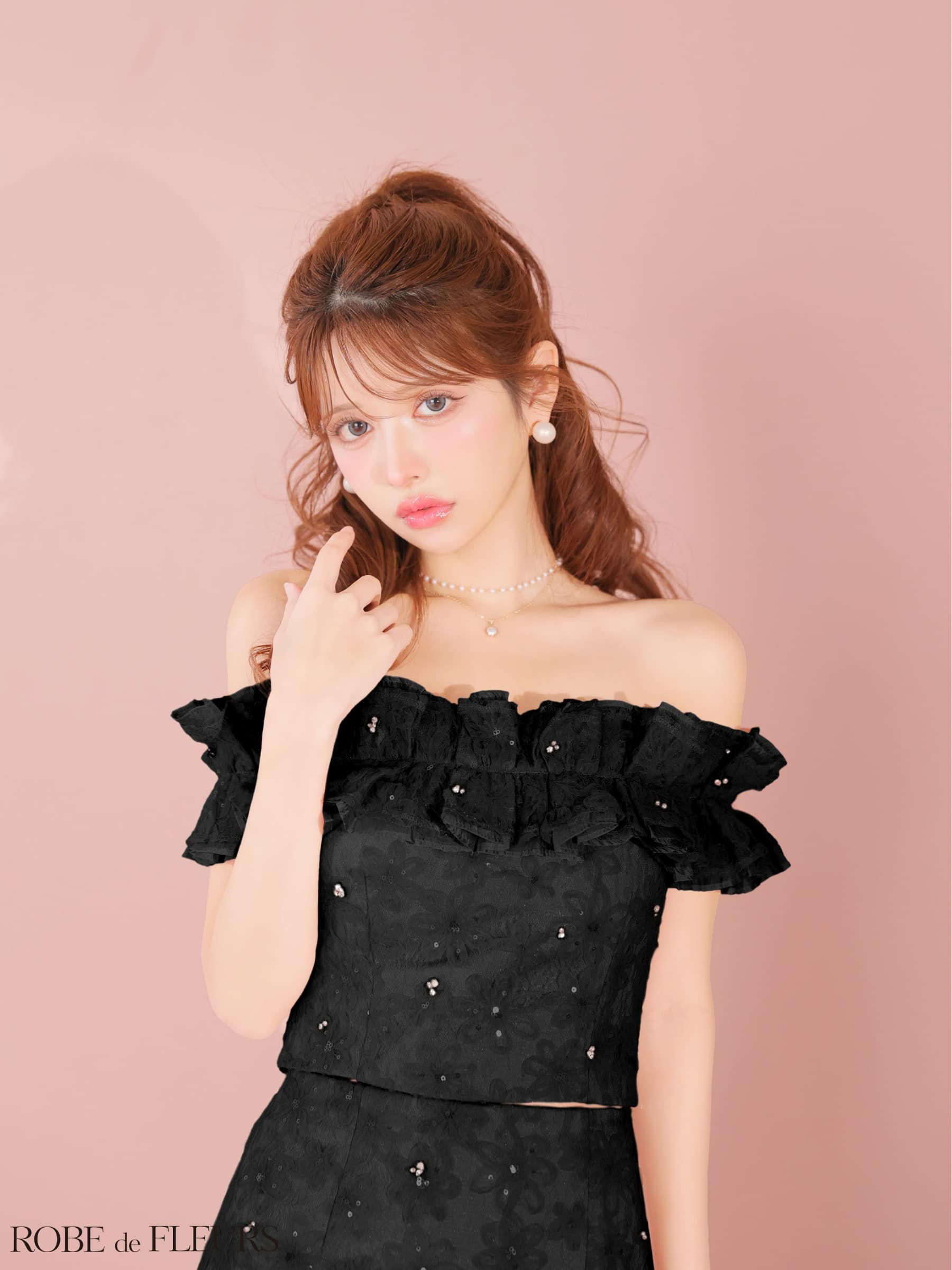 ROBE de FLEURS ローブドフルール 【XSサイズあり】 オフショルフラワーレースフリル袖セットアップミニキャバドレス fm4342-c