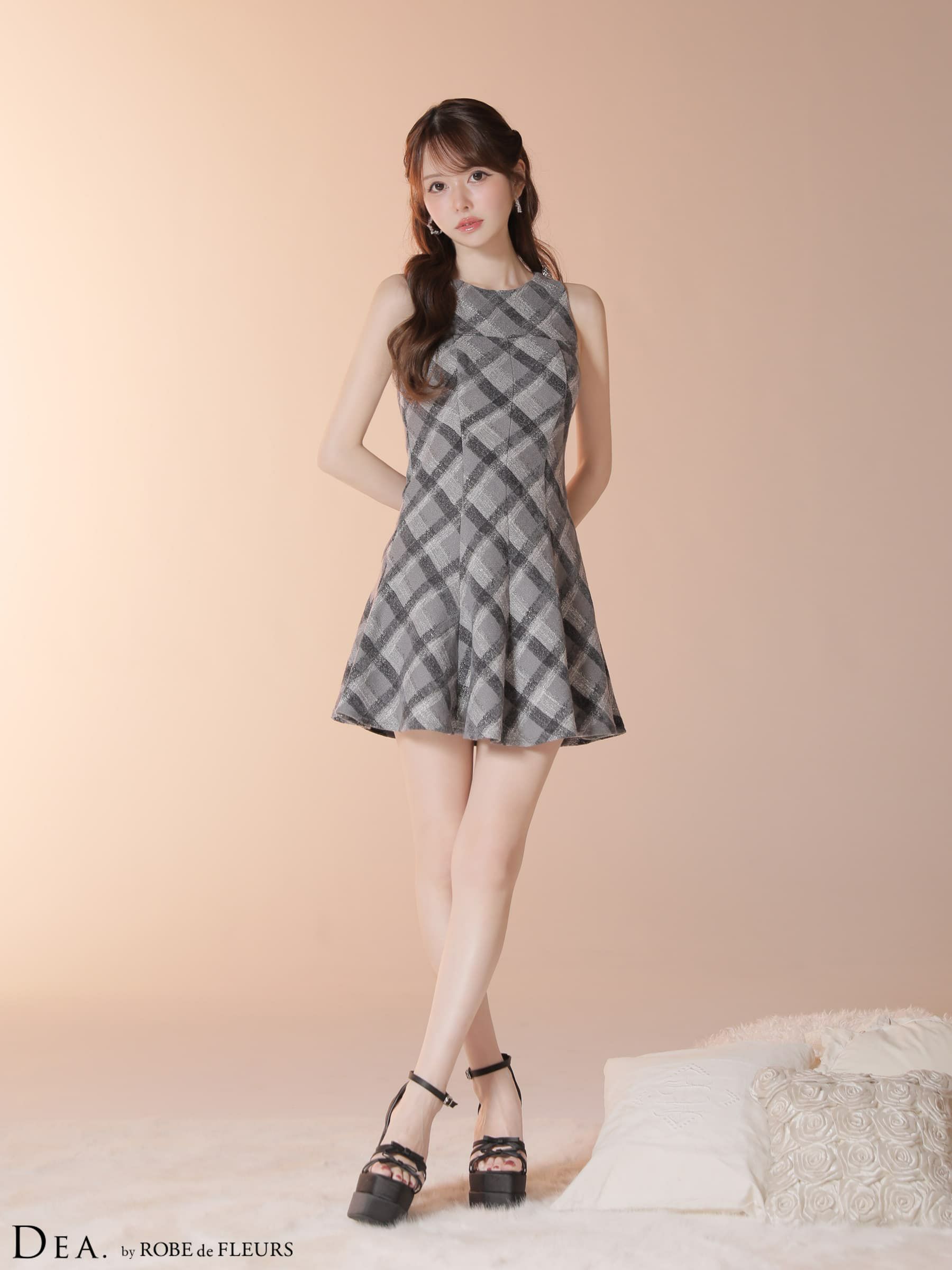 DEA. ディア バイ ローブドフルール 【XSサイズあり】 ツイードチェックノースリーブフレアミニキャバドレス de4620-c