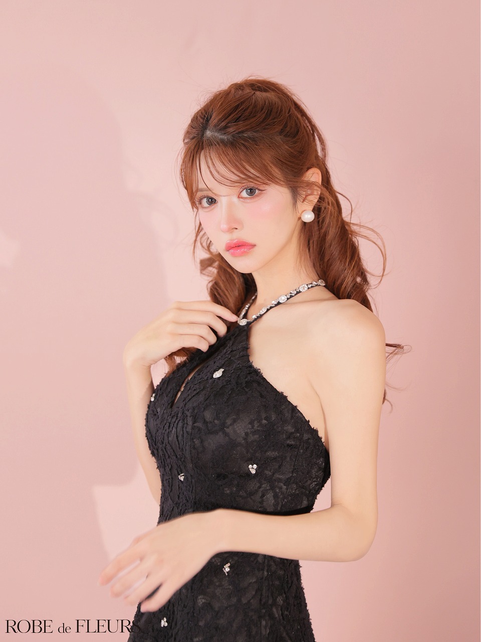 ROBE de FLEURS ローブドフルール 【XSサイズあり】 フラワーレースホルターネックティアードフレアミニキャバドレス fm4339