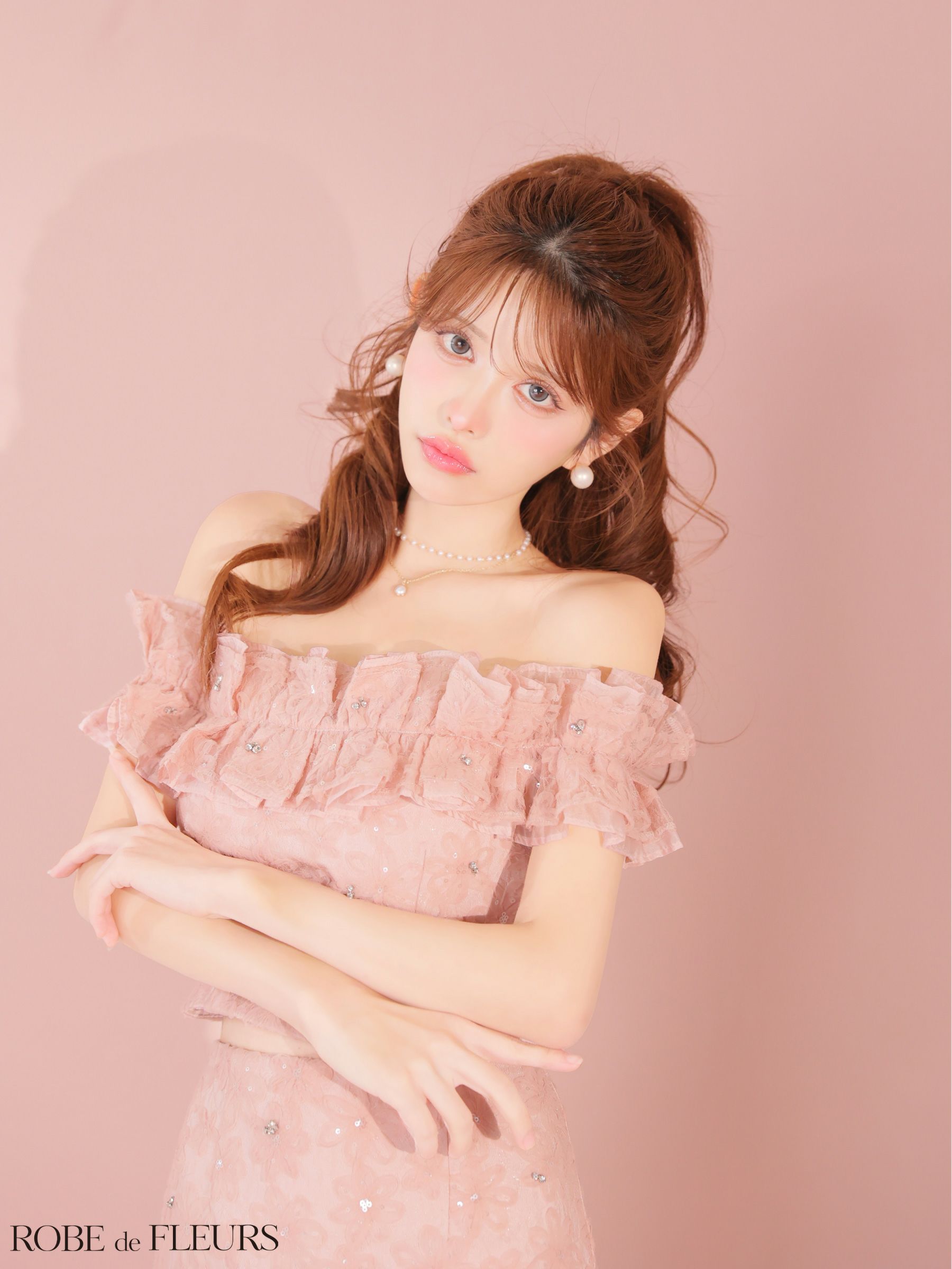 ROBE de FLEURS ローブドフルール 【XSサイズあり】 オフショルフラワーレースフリル袖セットアップミニキャバドレス fm4342