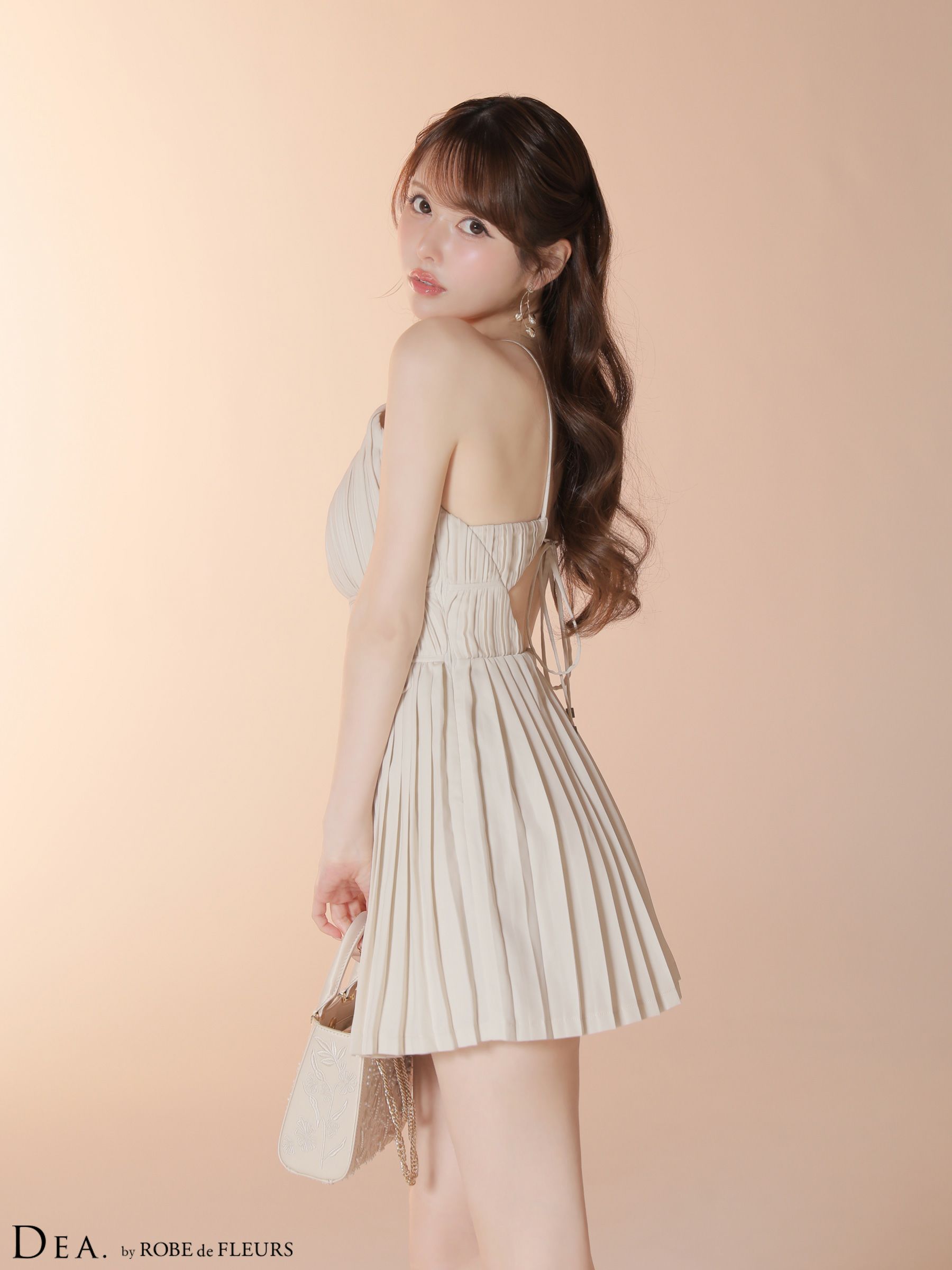 DEA. ディア バイ ローブドフルール 【XSサイズあり】 プリーツホルターネックティアードフレアミニキャバドレス de4628