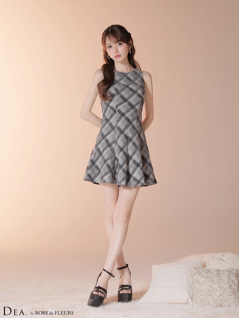 DEA. ディア バイ ローブドフルール 【XSサイズあり】 ツイードチェックノースリーブフレアミニキャバドレス de4620