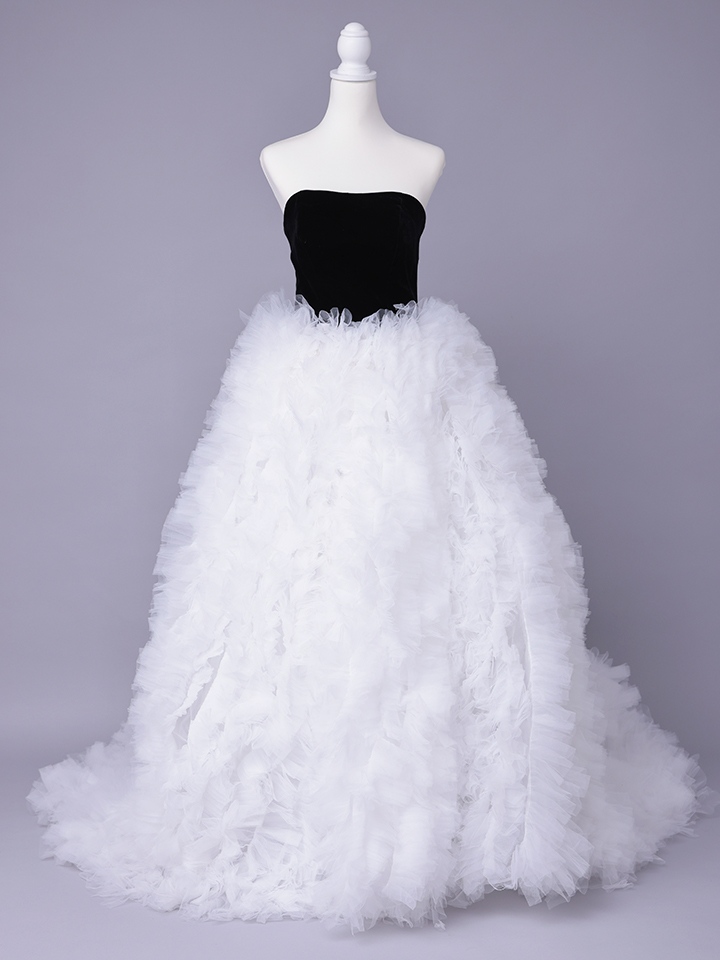 vanityME.couture. バニティミークチュール Quartz Ruffle Couture クォーツ・ラッフル・クチュール ロングドレス バースデー 白 ボリューム vctr-t-25083-2