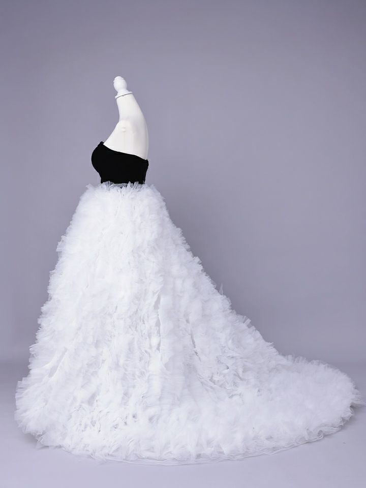 vanityME.couture. バニティミークチュール Quartz Ruffle Couture クォーツ・ラッフル・クチュール ロングドレス バースデー 白 ボリューム vctr-t-25083-2