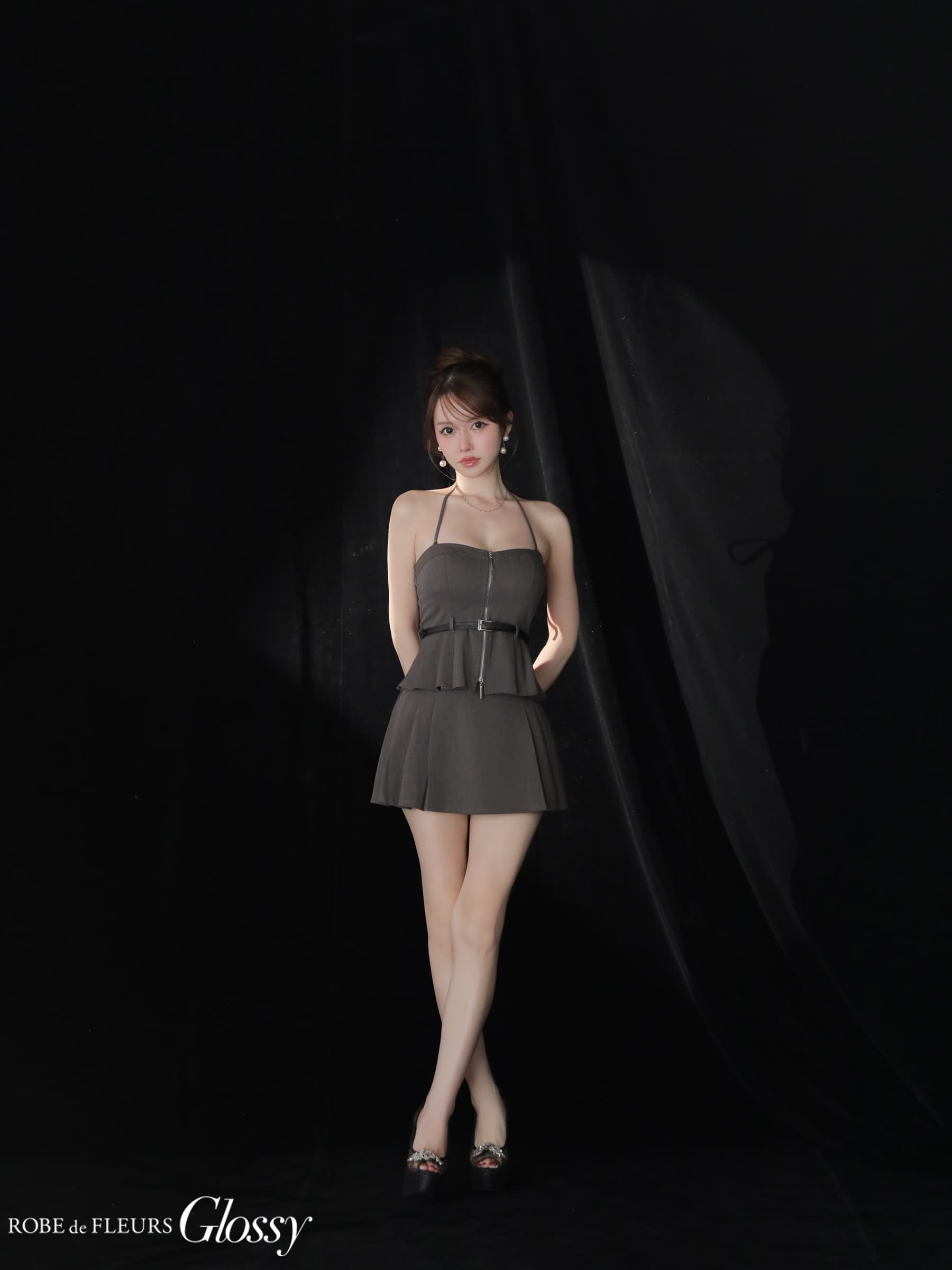 Glossy ローブドフルールグロッシー 【XSサイズあり】ホルターぺプラムベアセットアップミニキャバドレス gl3958-c