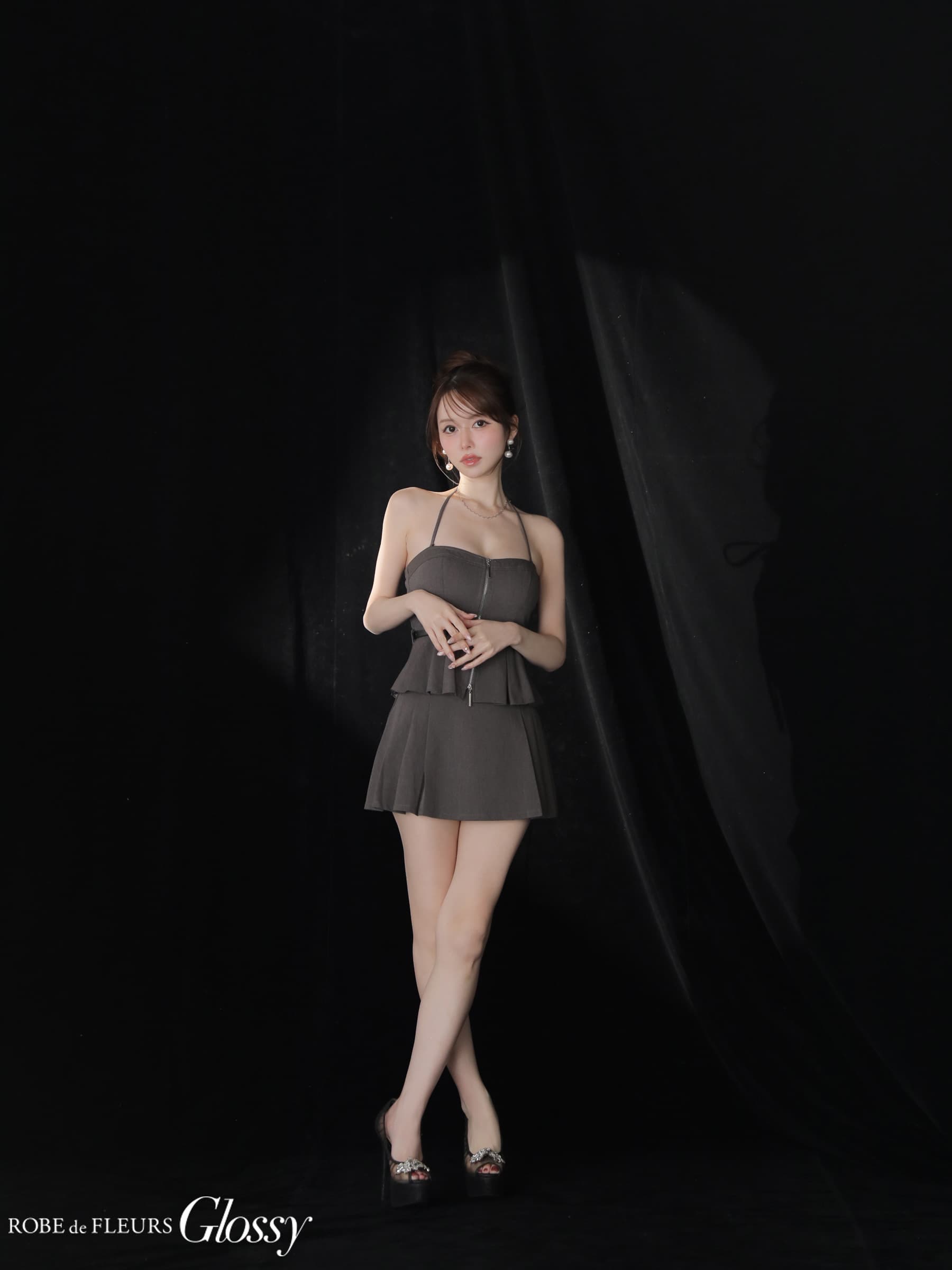 Glossy ローブドフルールグロッシー 【XSサイズあり】ホルターぺプラムベアセットアップミニキャバドレス gl3958-c