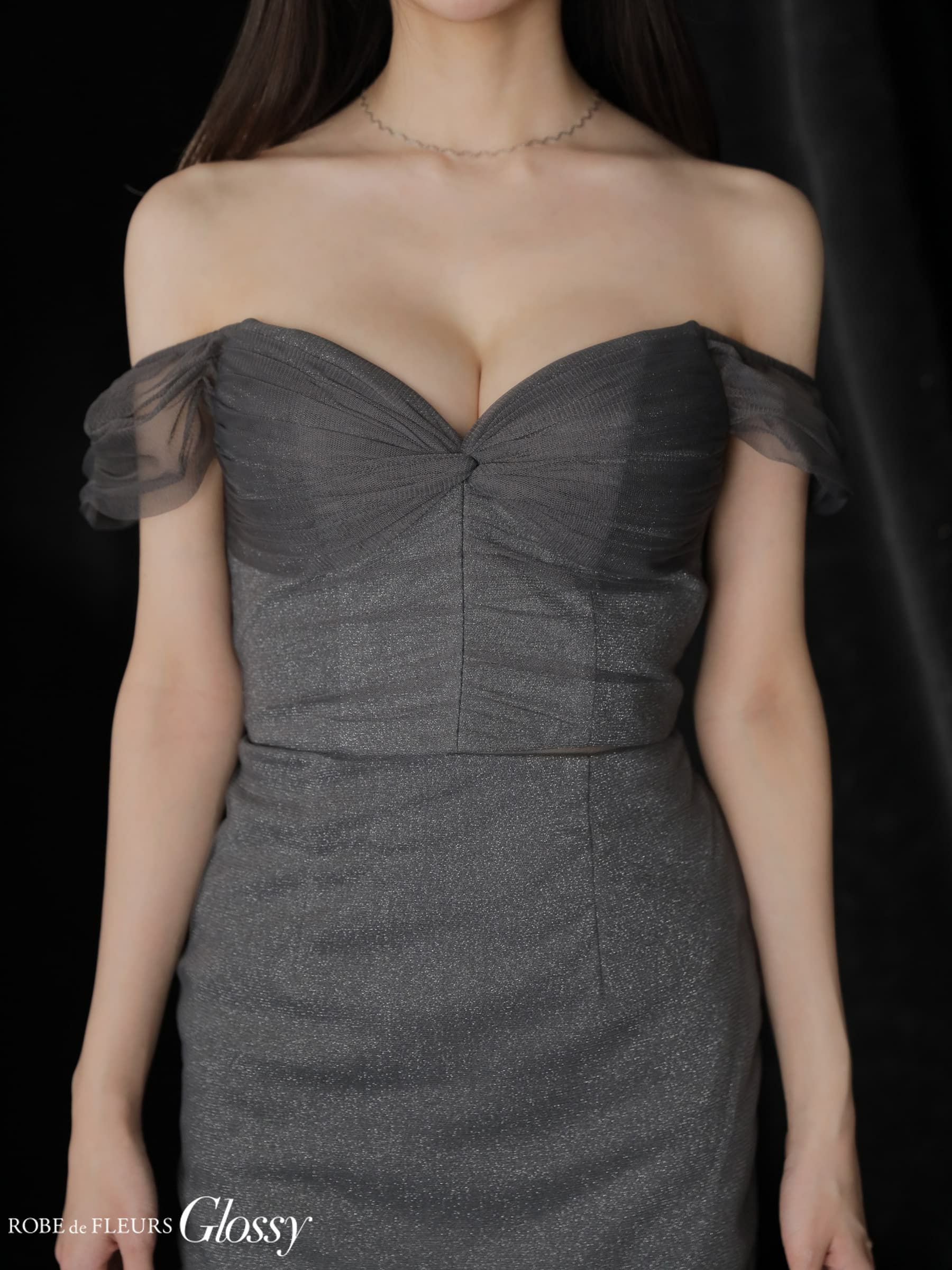 Glossy ローブドフルールグロッシー ラメニットオフショルセットアップロングキャバドレス gl3968-c