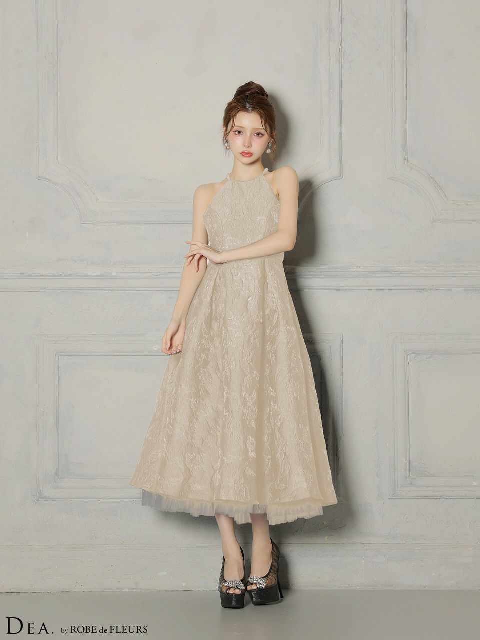 DEA. ディア バイ ローブドフルール 【XSサイズ～Lサイズあり】 ラメジャガードハイネックフレアロングキャバドレス de4332