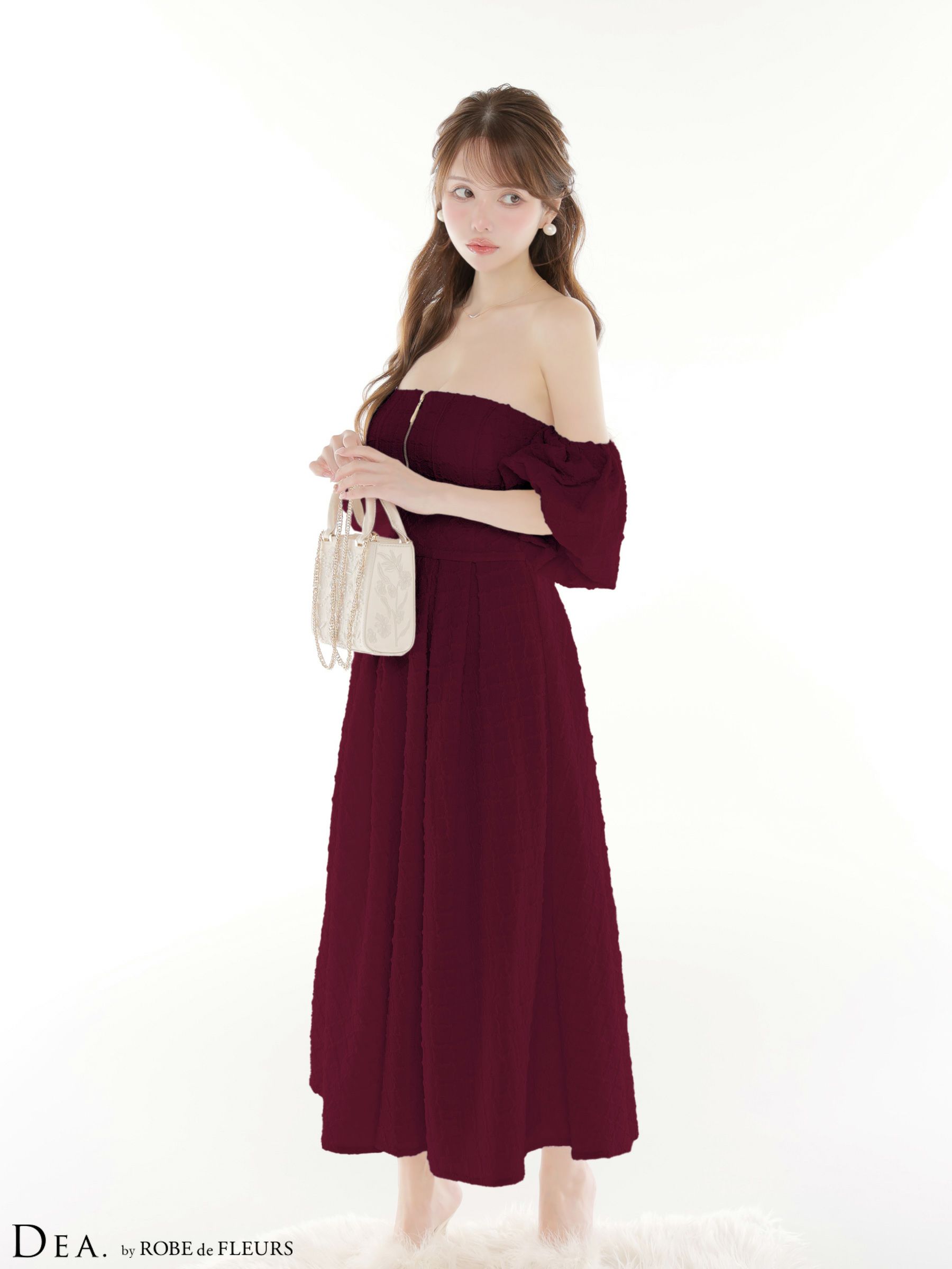 DEA. ディア バイ ローブドフルール 【Lサイズあり】 ラメジャガードオフショルバルーンスリーブロングキャバドレス de4334