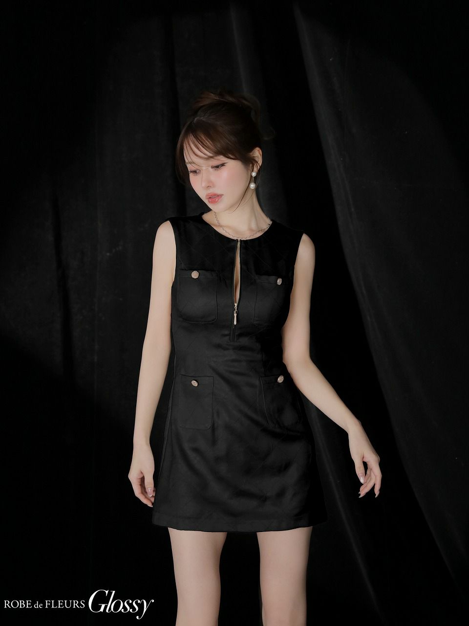 Glossy ローブドフルールグロッシー 【XS～Lサイズあり】レザーVネックノースリーブミニキャバドレス gl3492