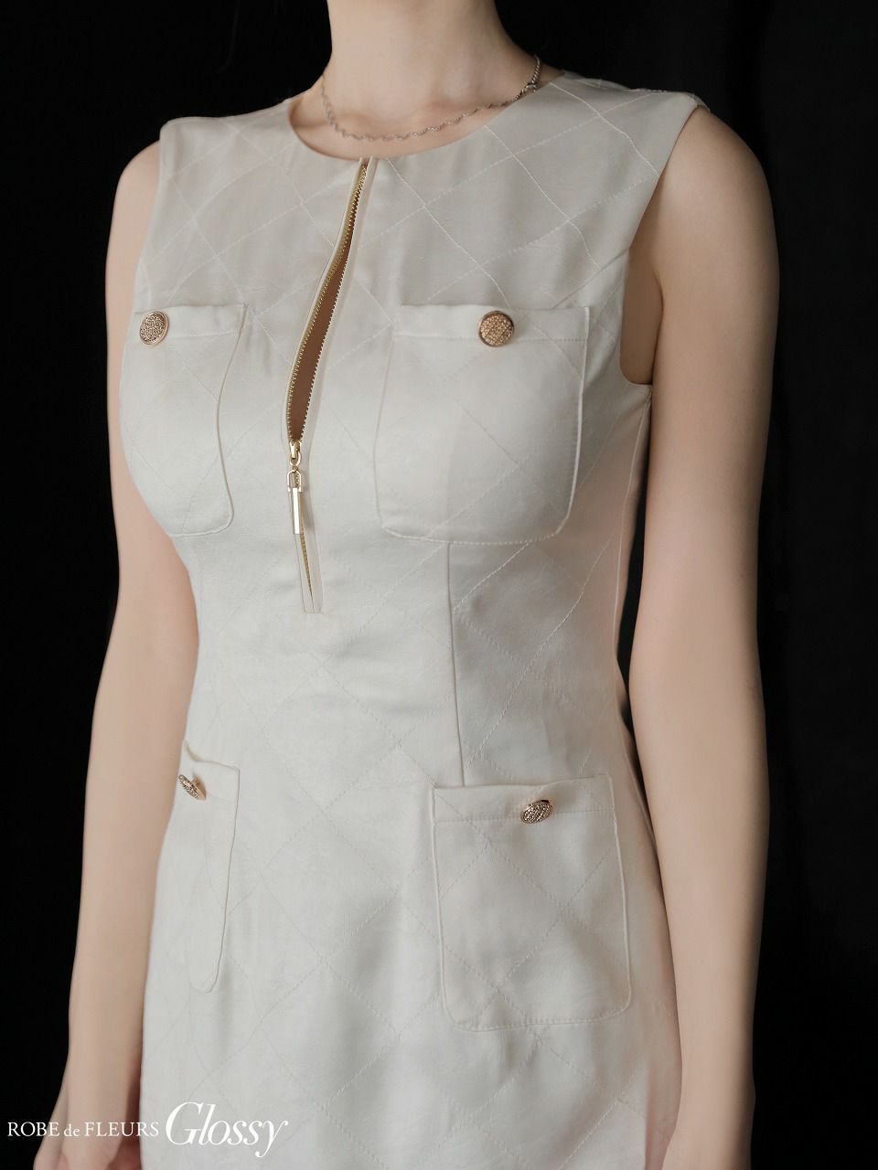 Glossy ローブドフルールグロッシー 【XS～Lサイズあり】レザーVネックノースリーブミニキャバドレス gl3492