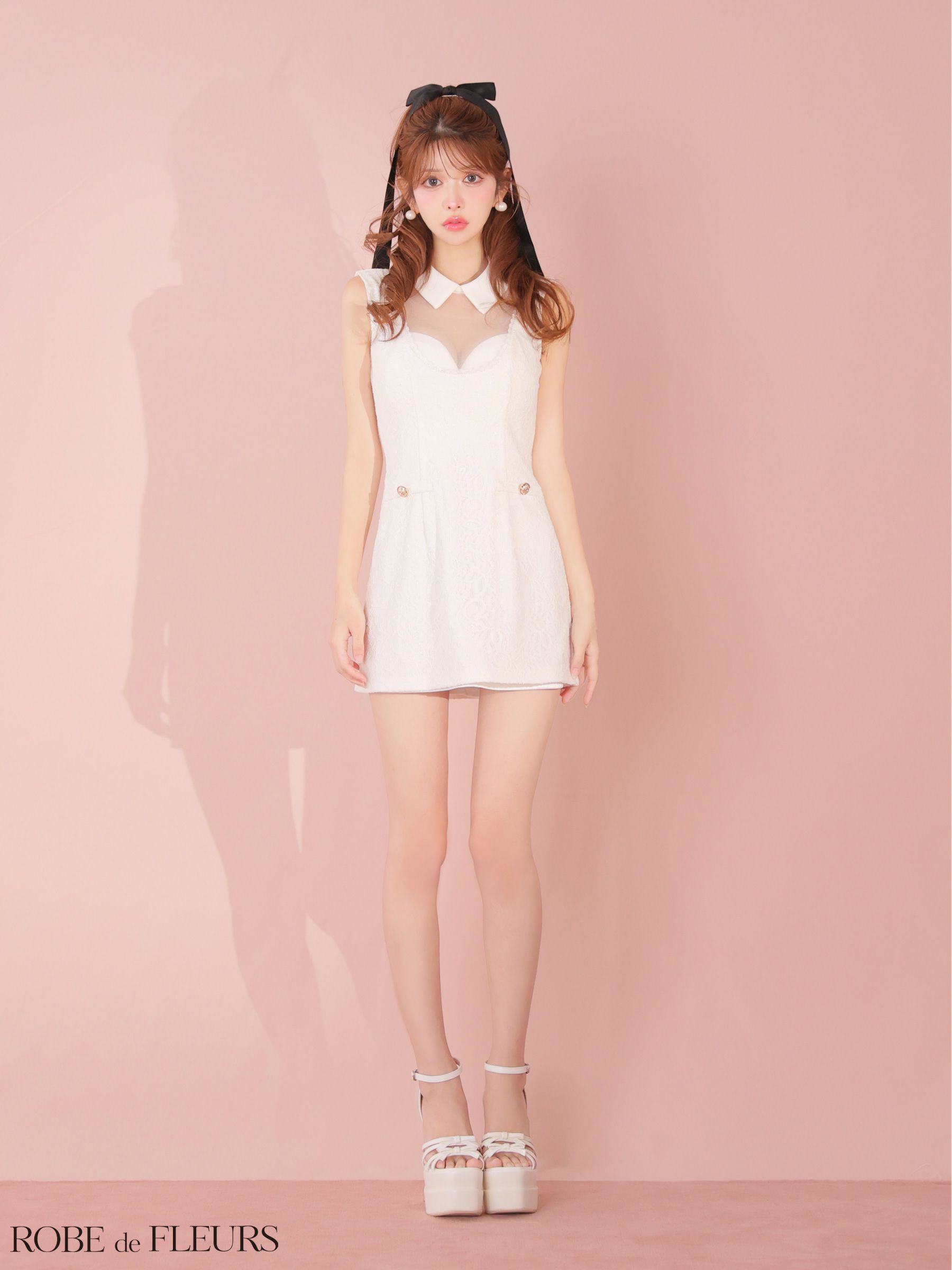 ROBE de FLEURS ローブドフルール 【XSサイズあり】襟付きシースルーデコルテレースミニキャバドレス fm3490-c