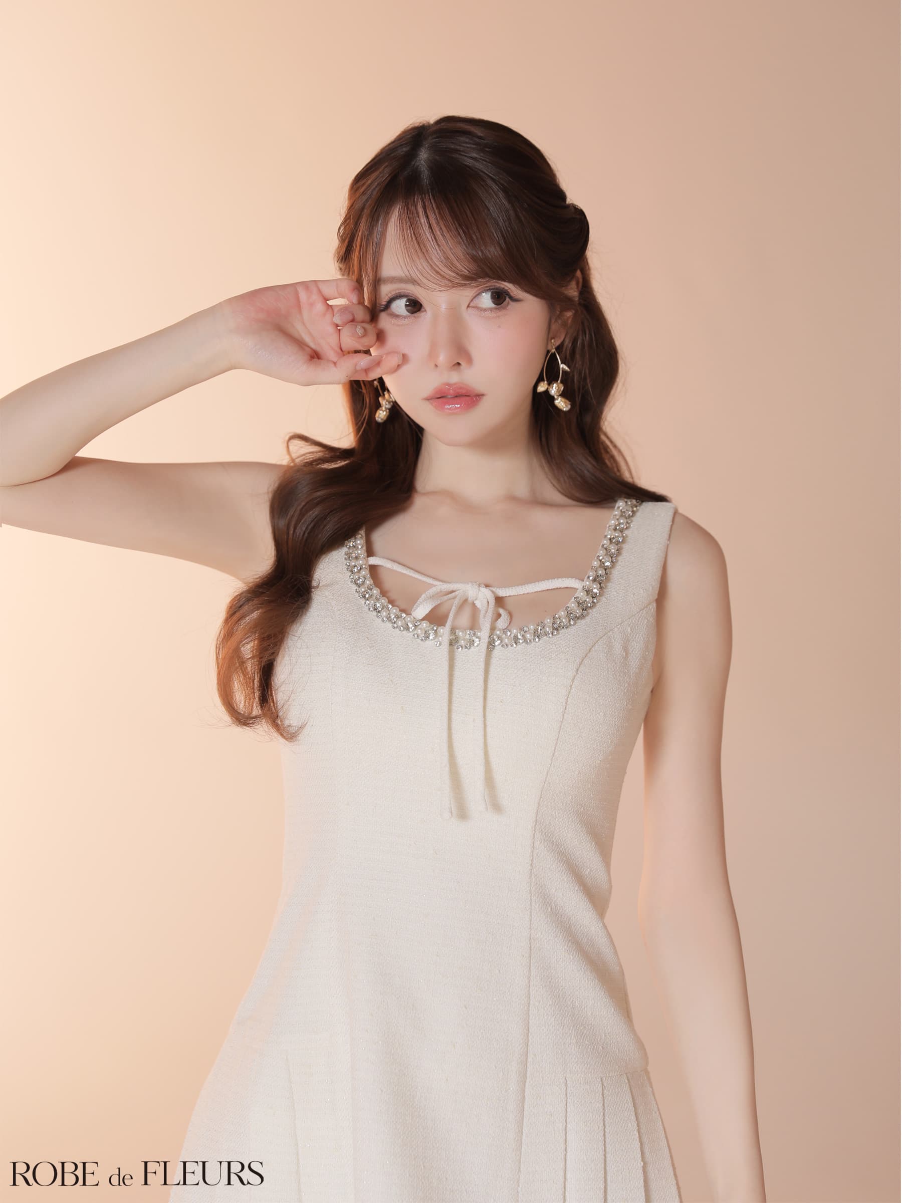 ROBE de FLEURS ローブドフルール 【XSサイズあり】ラメツイードビジューラインミニキャバドレス fm4631-c