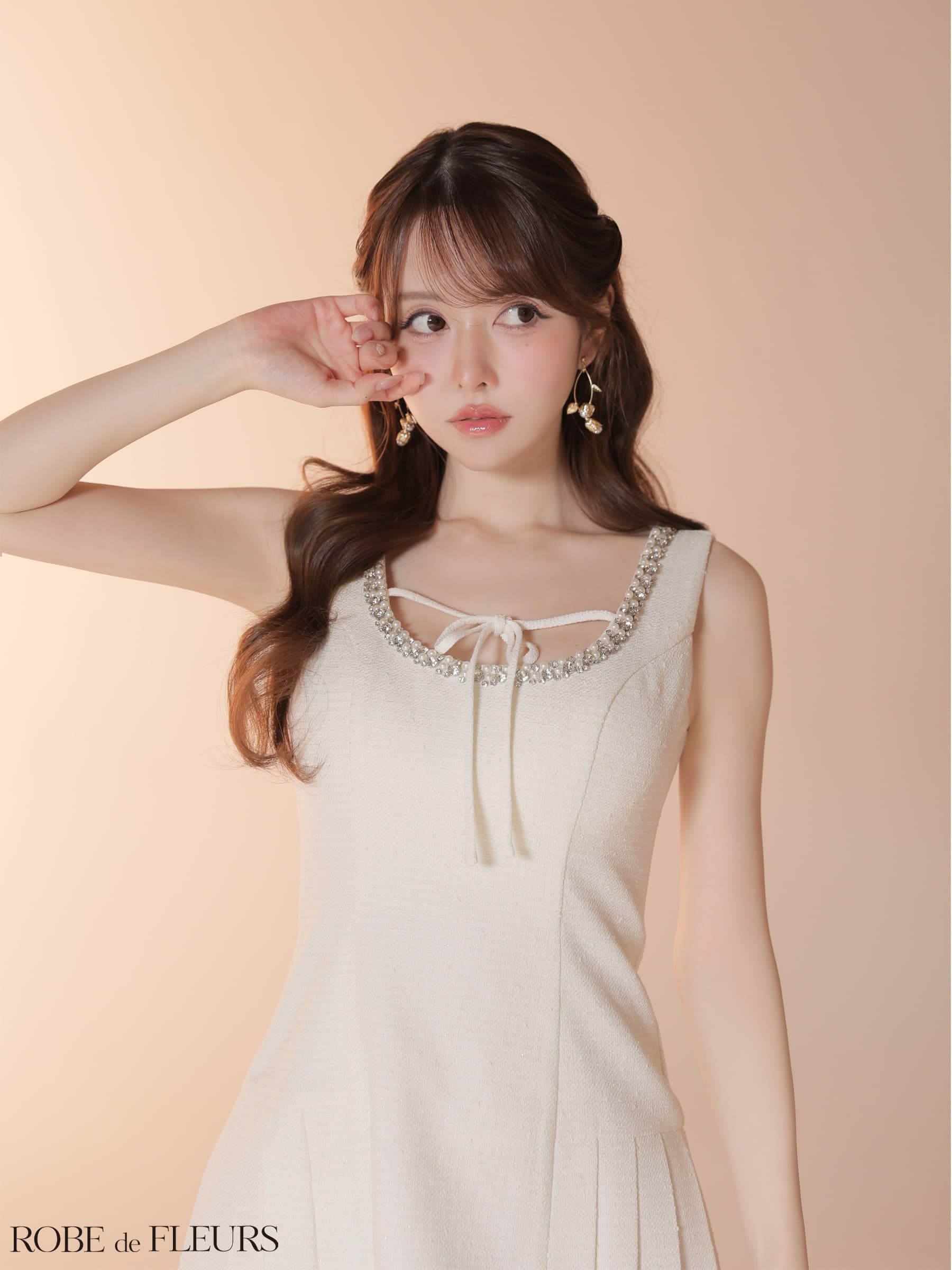 ROBE de FLEURS ローブドフルール 【XSサイズあり】ラメツイードビジューラインミニキャバドレス fm4631-c