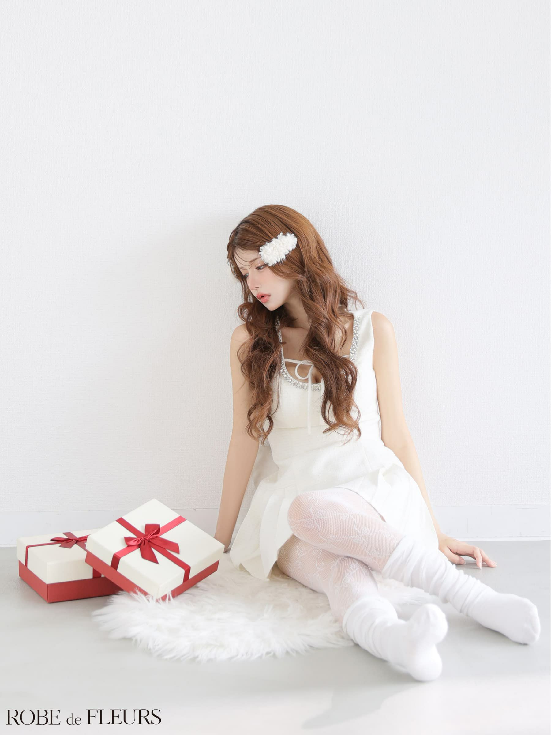 ROBE de FLEURS ローブドフルール 【XSサイズあり】ラメツイードビジューラインミニキャバドレス fm4631-c