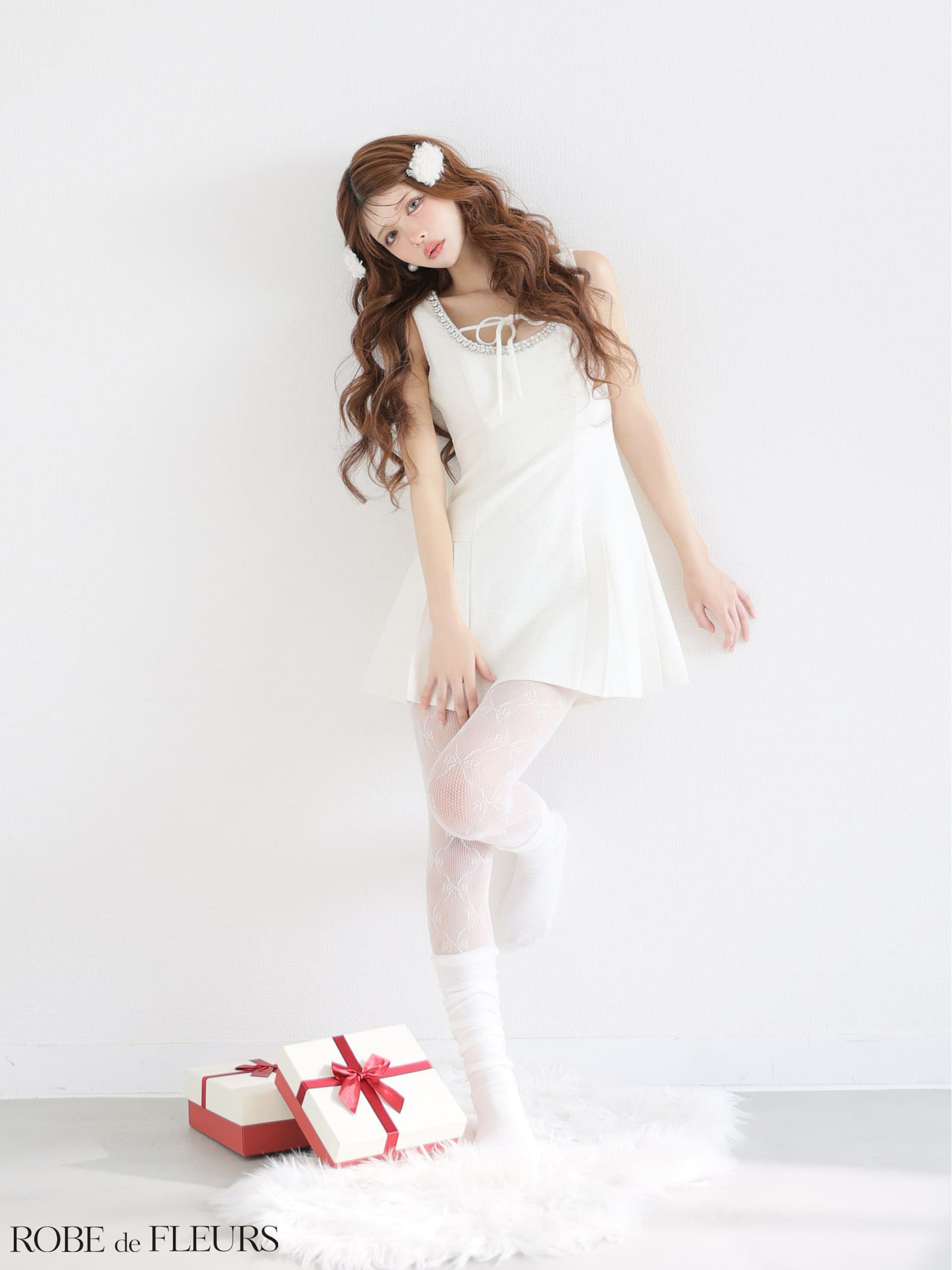 ROBE de FLEURS ローブドフルール 【XSサイズあり】ラメツイードビジューラインミニキャバドレス fm4631-c