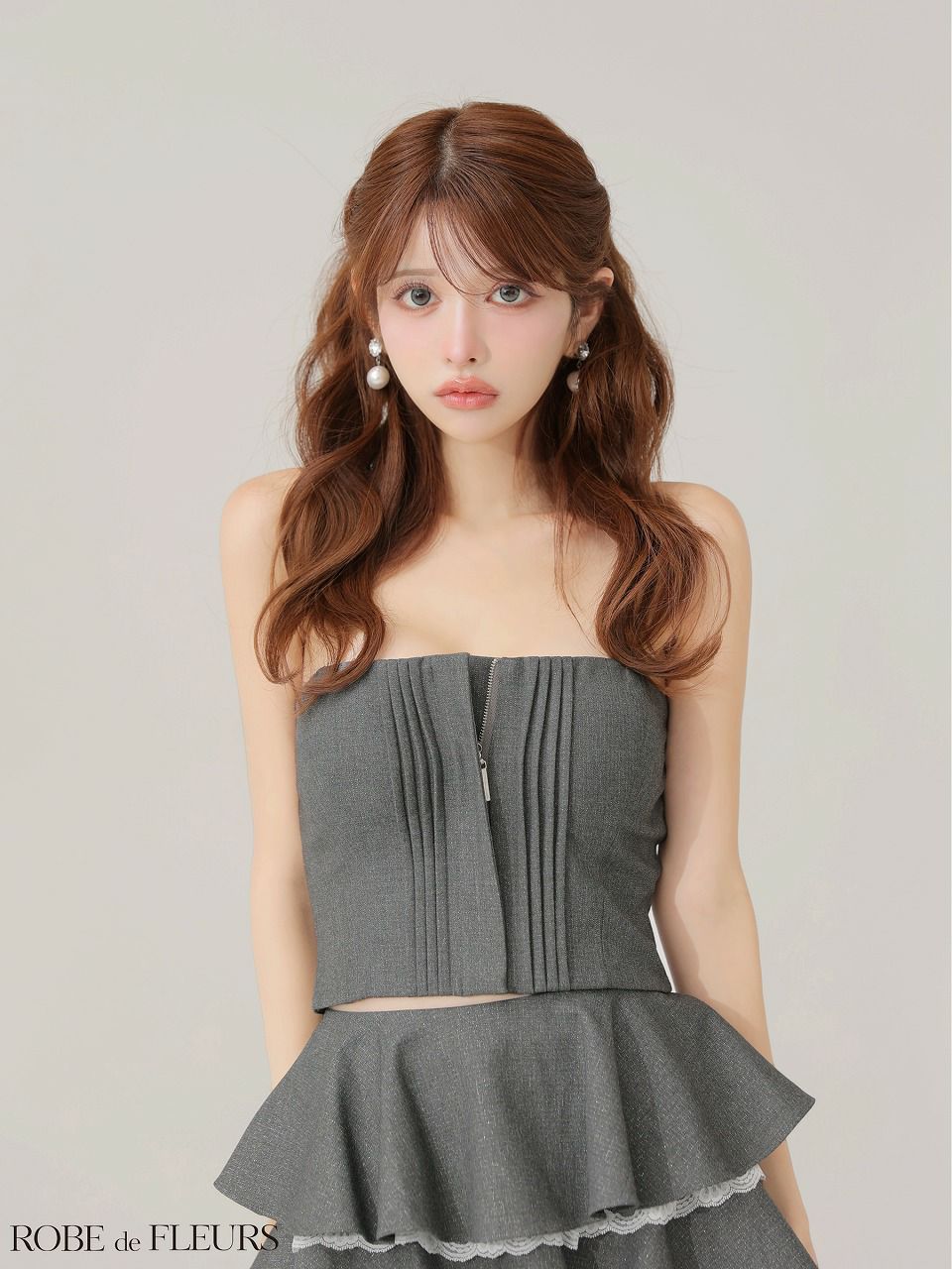 ROBE de FLEURS ローブドフルール 【XSサイズあり】 ラメツイルフリルセットアップフレアミニキャバドレス fm4328