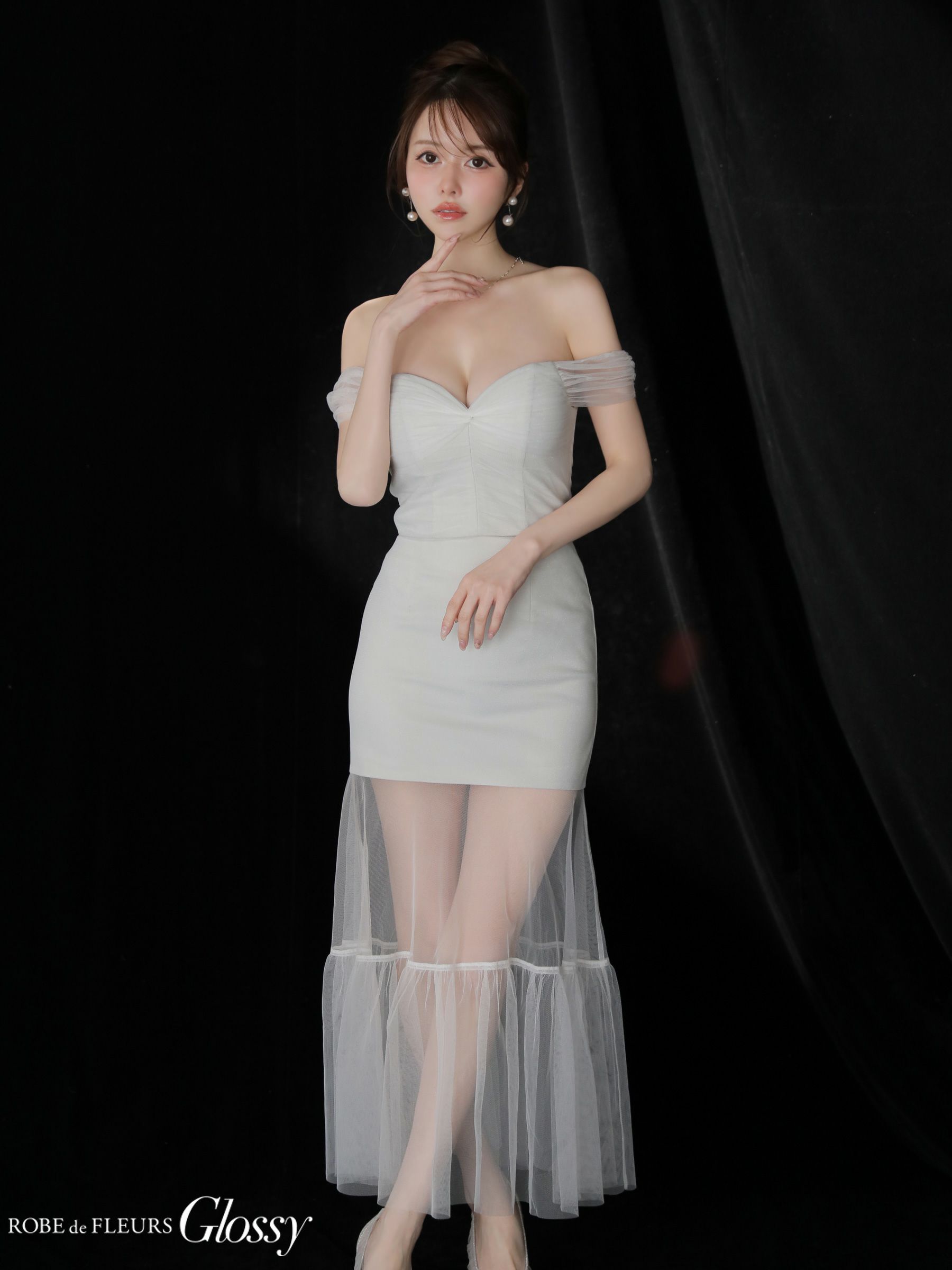 Glossy ローブドフルールグロッシー ラメニットオフショルセットアップロングキャバドレス gl3968