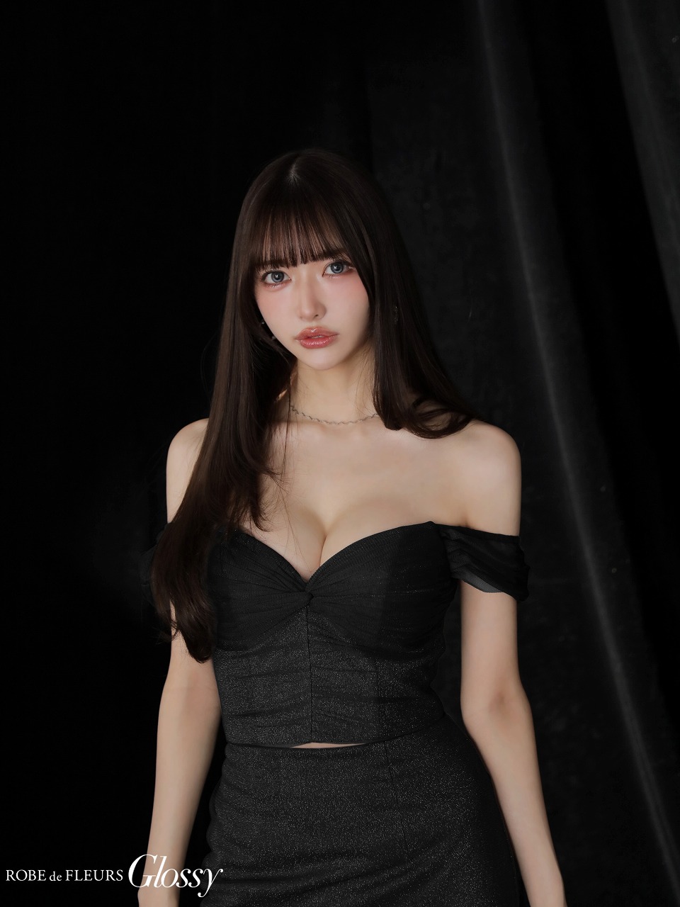 Glossy ローブドフルールグロッシー ラメニットオフショルセットアップロングキャバドレス gl3968