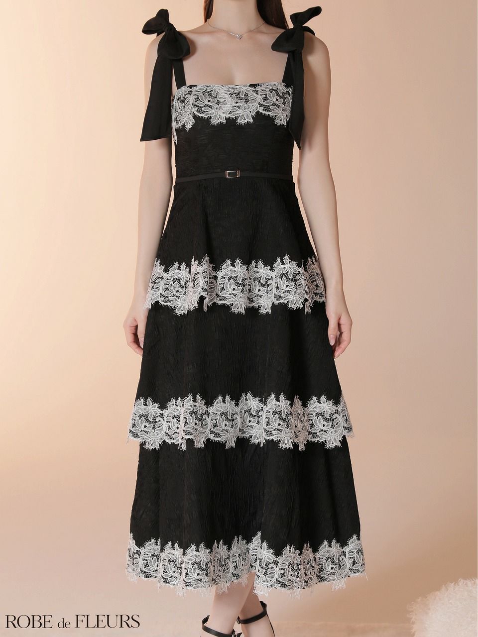 ROBE de FLEURS ローブドフルール 【Lサイズあり】 ジャガードレースティアードロングキャバドレス fm3487