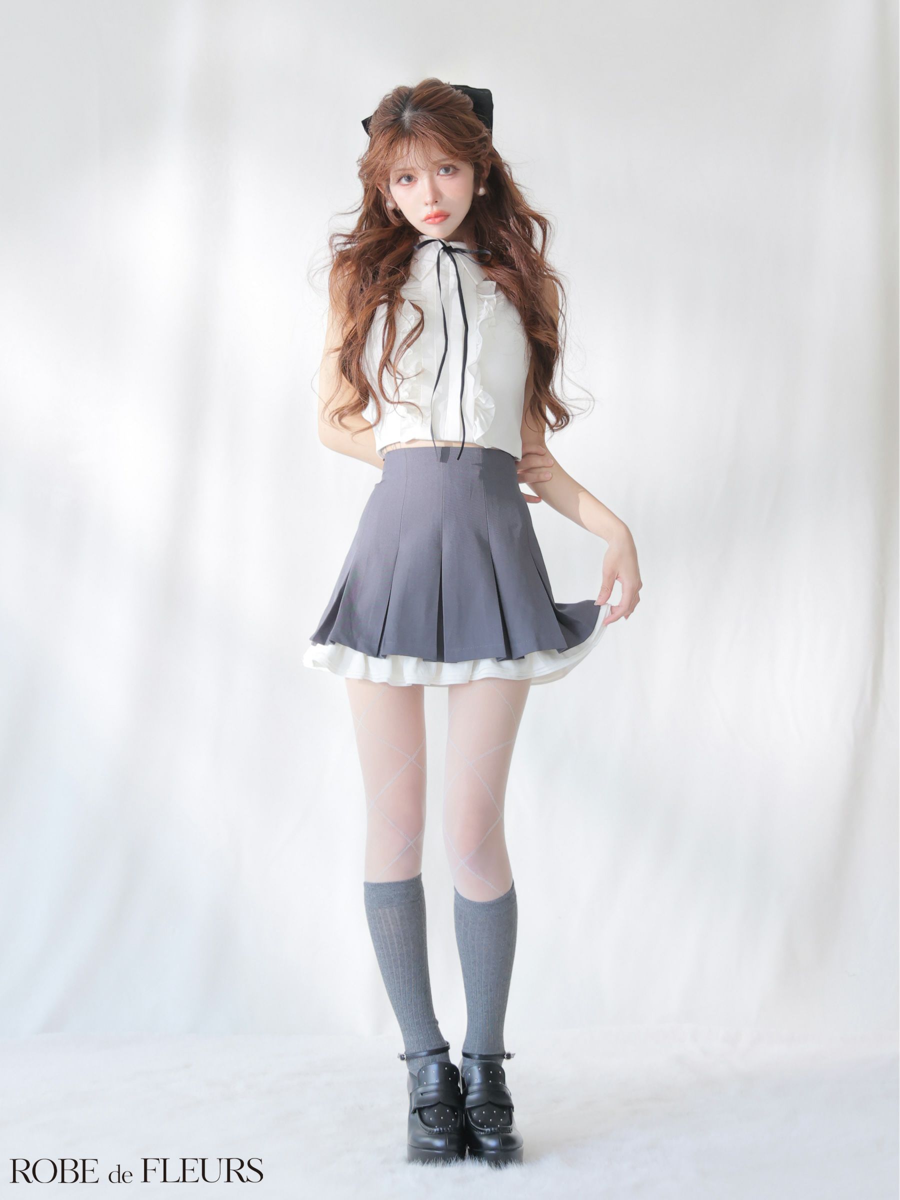 ROBE de FLEURS ローブドフルール 【XSサイズあり】フリルプリーツセットアップミニキャバドレス fm4609