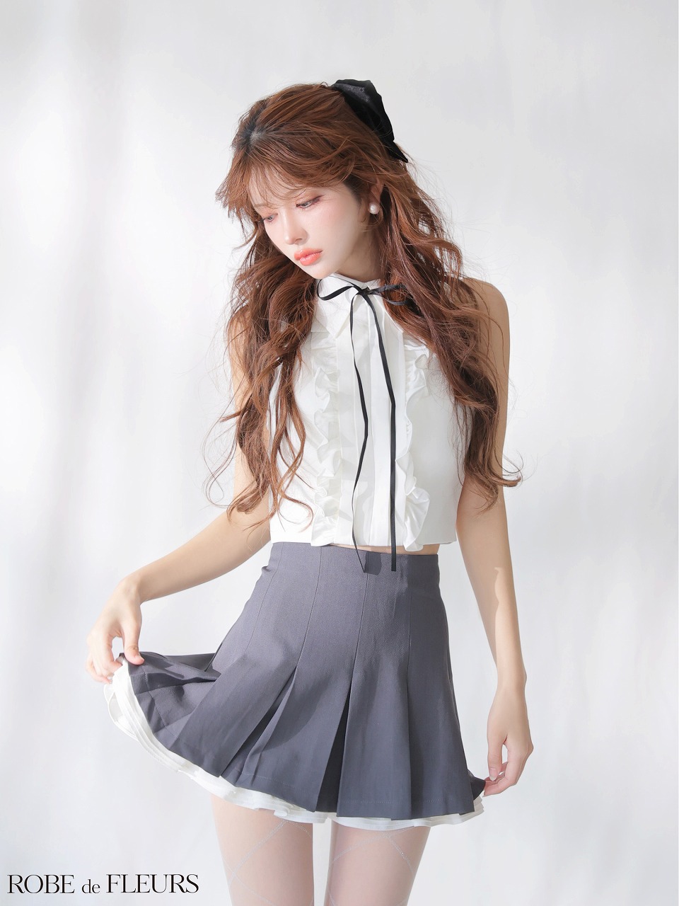 ROBE de FLEURS ローブドフルール 【XSサイズあり】フリルプリーツセットアップミニキャバドレス fm4609