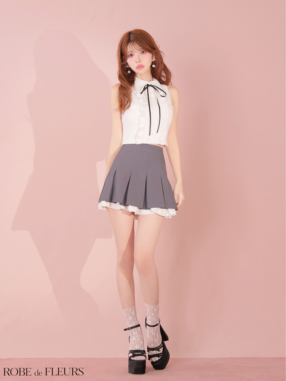 ROBE de FLEURS ローブドフルール 【XSサイズあり】フリルプリーツセットアップミニキャバドレス fm4609