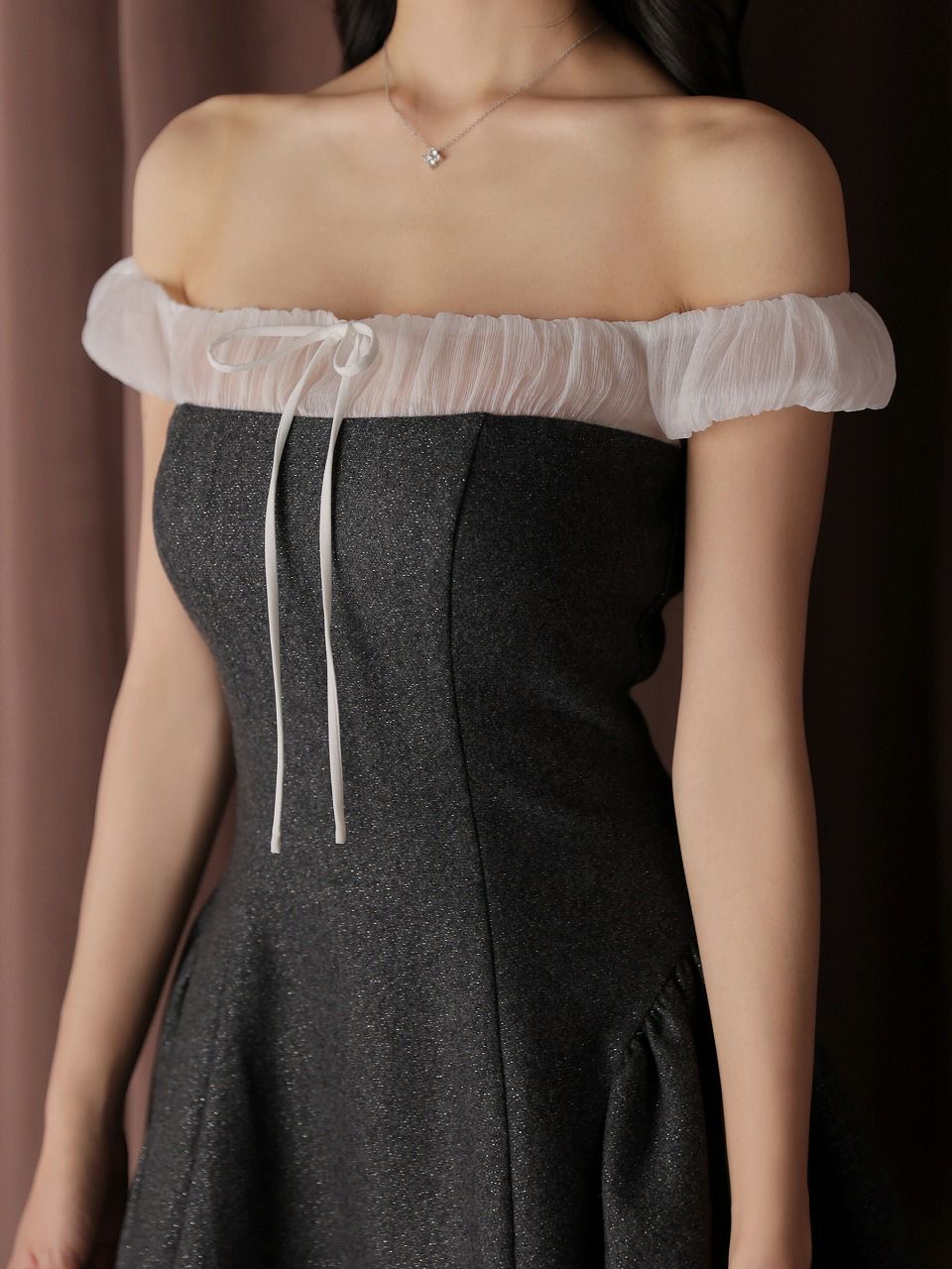 ROBE de FLEURS anier.ROBE ローブドフルール アニエルローブ 【XSサイズあり】 Glitter flannel off-the-shoulder mini dress グリッターフランネルオフショルミニドレス fm-anier4058