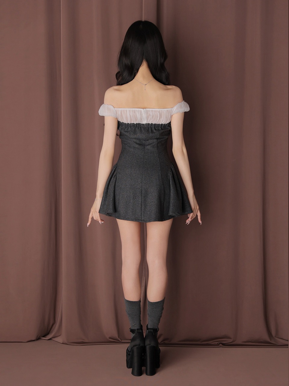 ROBE de FLEURS anier.ROBE ローブドフルール アニエルローブ 【XSサイズあり】 Glitter flannel off-the-shoulder mini dress グリッターフランネルオフショルミニドレス fm-anier4058