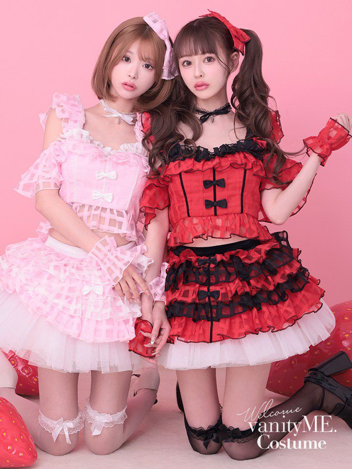 【4点セット】vanityME. × MIYANISHIYAMA スペシャルストロベリーチョコ  [レッド/ピンク] vcsmd-250850