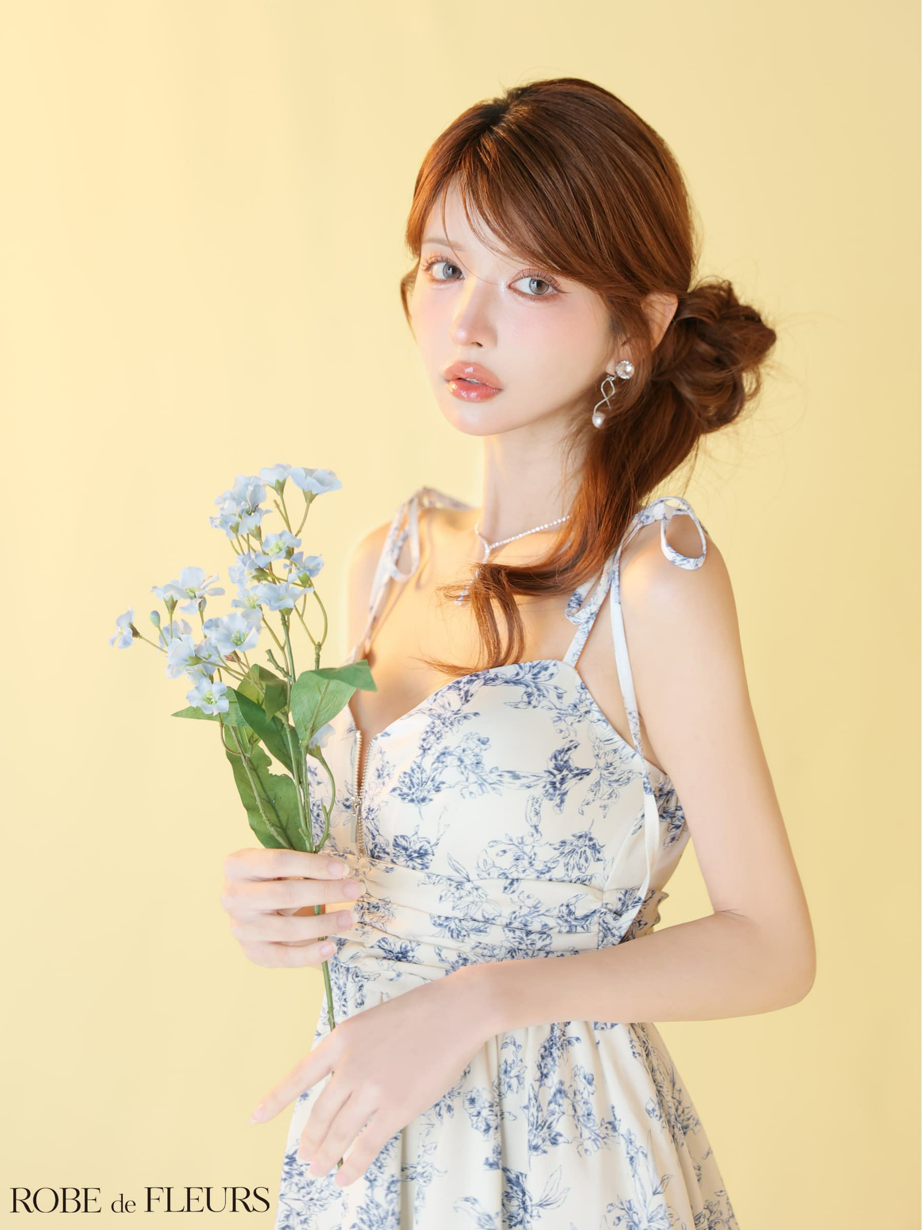 ROBE de FLEURS ローブドフルール 【XSサイズあり】 クラシカルフラワーフレアミニキャバドレス fm4623-c