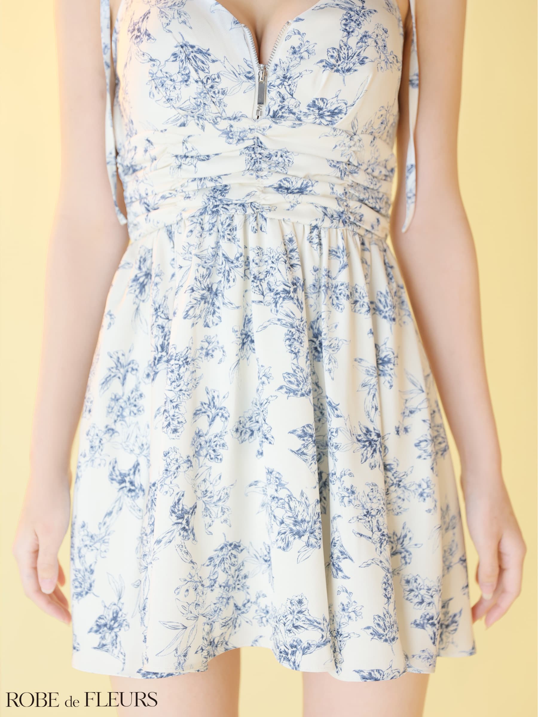 ROBE de FLEURS ローブドフルール 【XSサイズあり】 クラシカルフラワーフレアミニキャバドレス fm4623-c