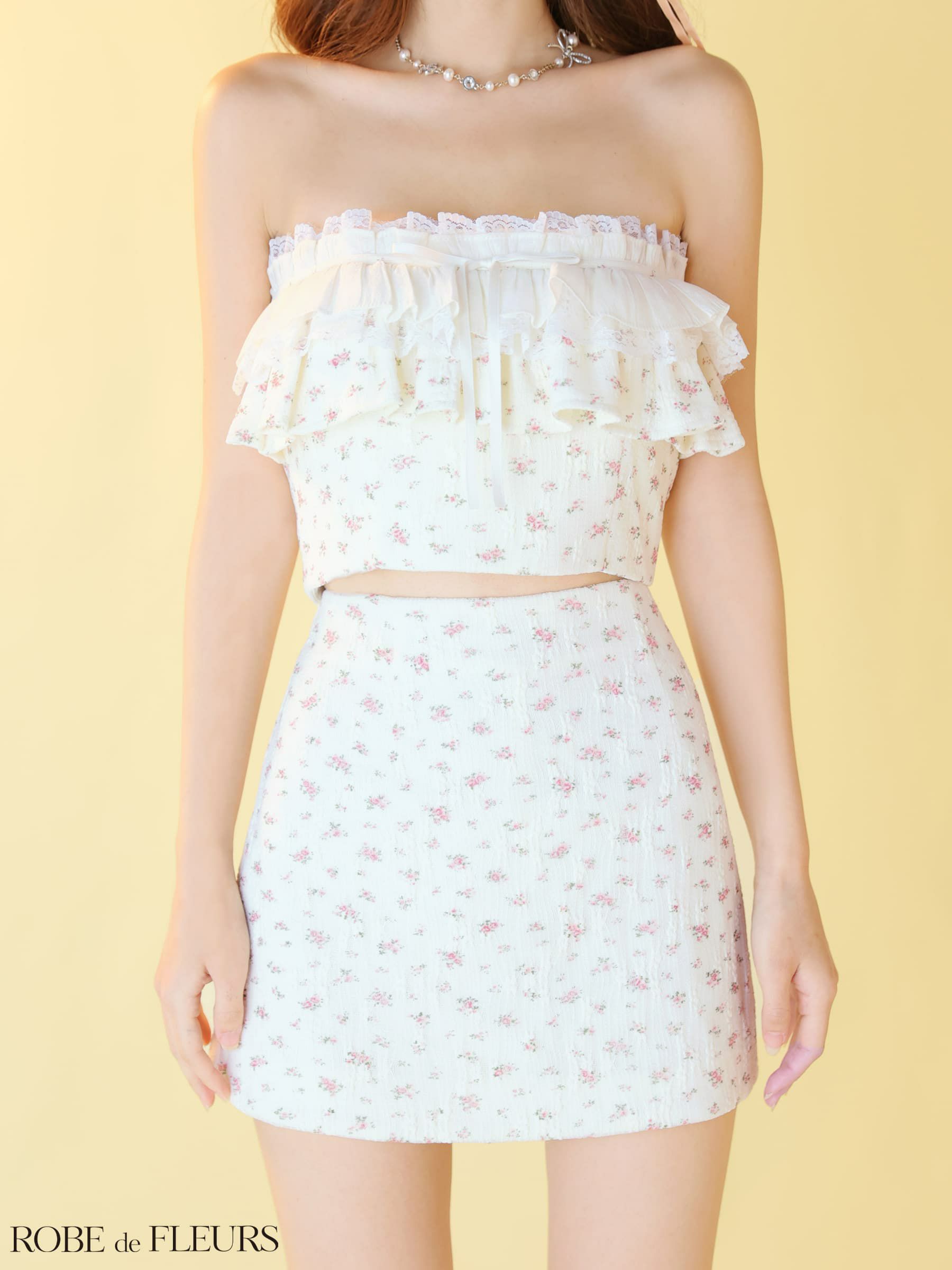 ROBE de FLEURS ローブドフルール 【XSサイズあり】小花柄レースフリルセットアップミニキャバドレス fm3495-c