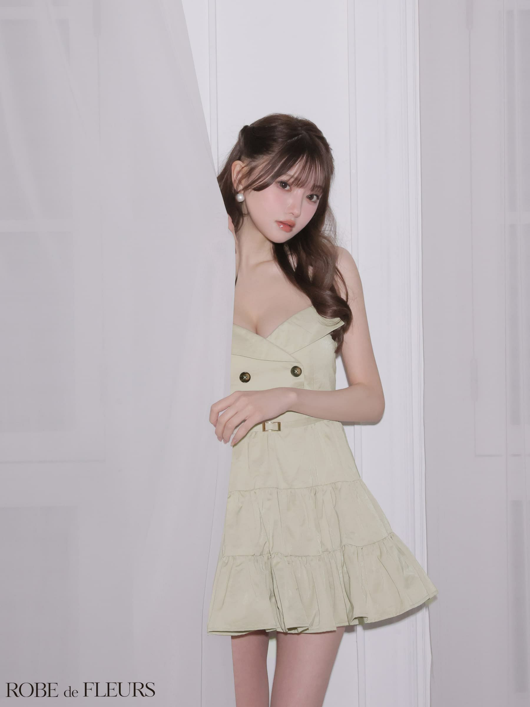 ROBE de FLEURS ローブドフルール 【XSサイズあり】 光沢ツイルダブルボタンティアードミニキャミキャバドレス fm3491-c