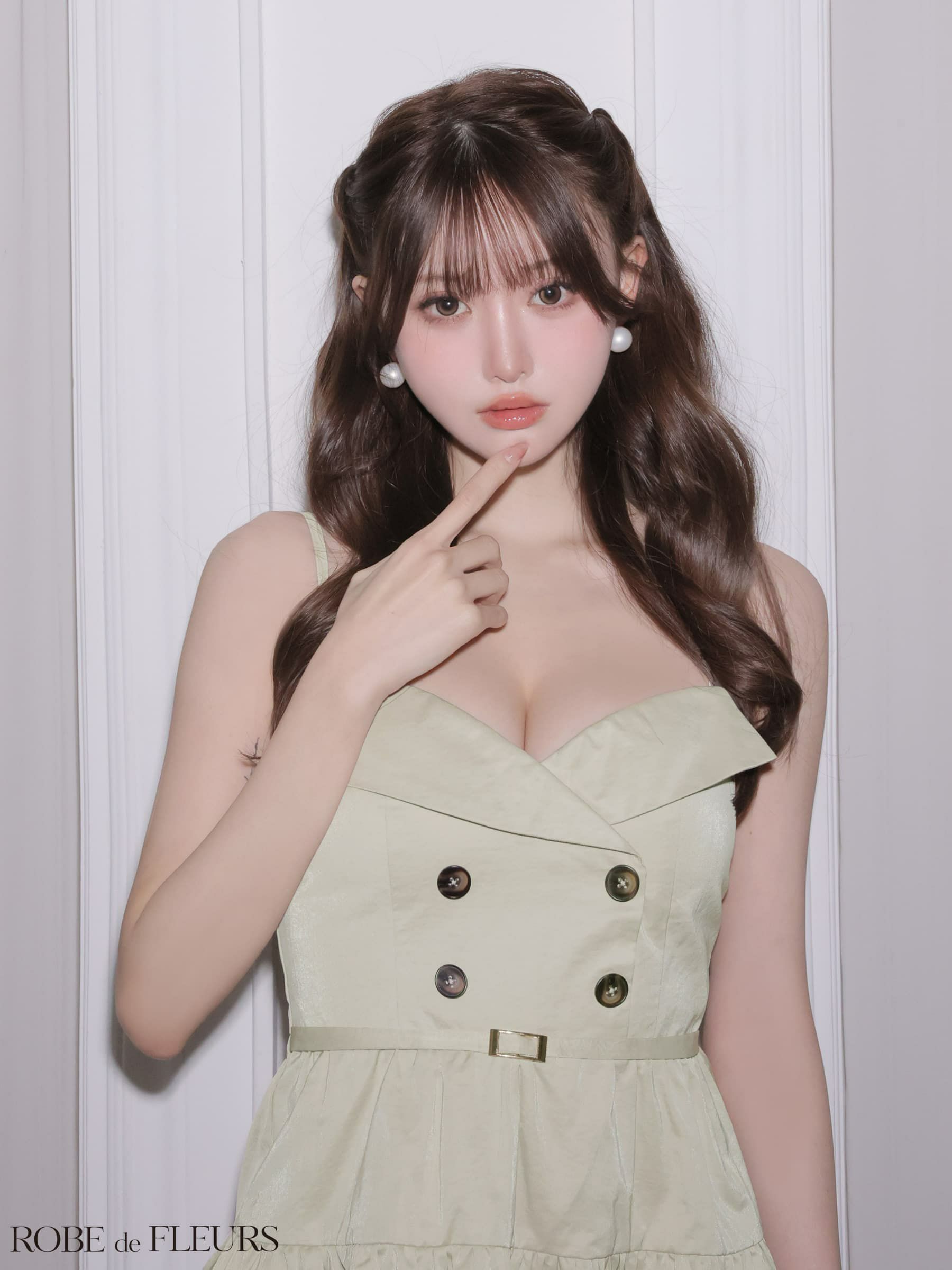 ROBE de FLEURS ローブドフルール 【XSサイズあり】 光沢ツイルダブルボタンティアードミニキャミキャバドレス fm3491-c