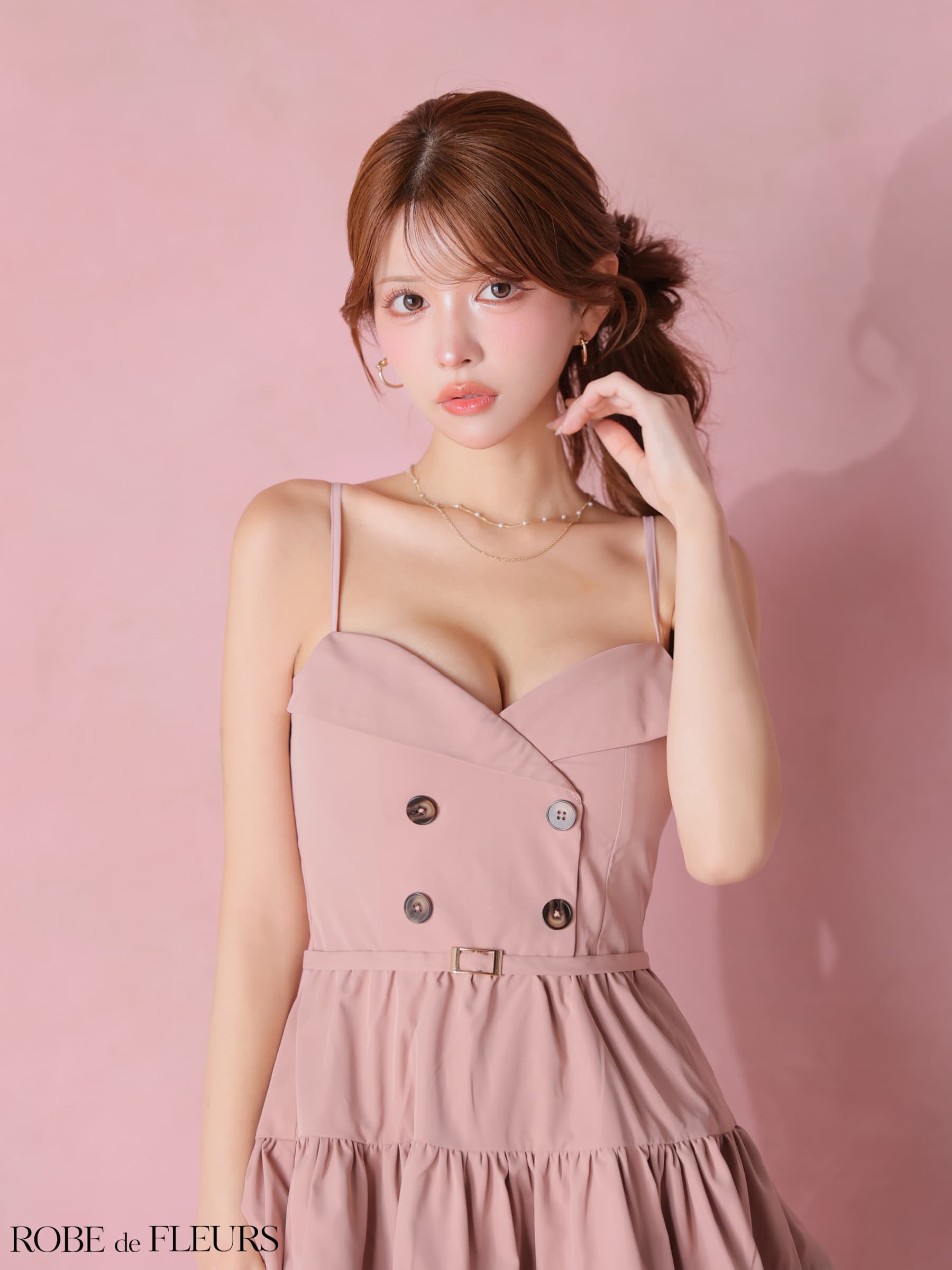 ROBE de FLEURS ローブドフルール 【XSサイズあり】 光沢ツイルダブルボタンティアードミニキャミキャバドレス fm3491-c